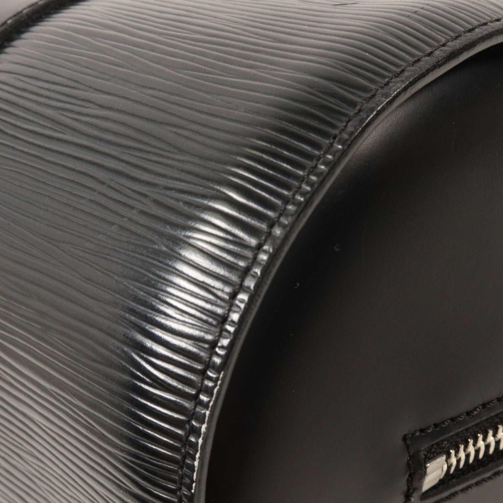 LOUIS VUITTON Epi Soufflot肩背袋