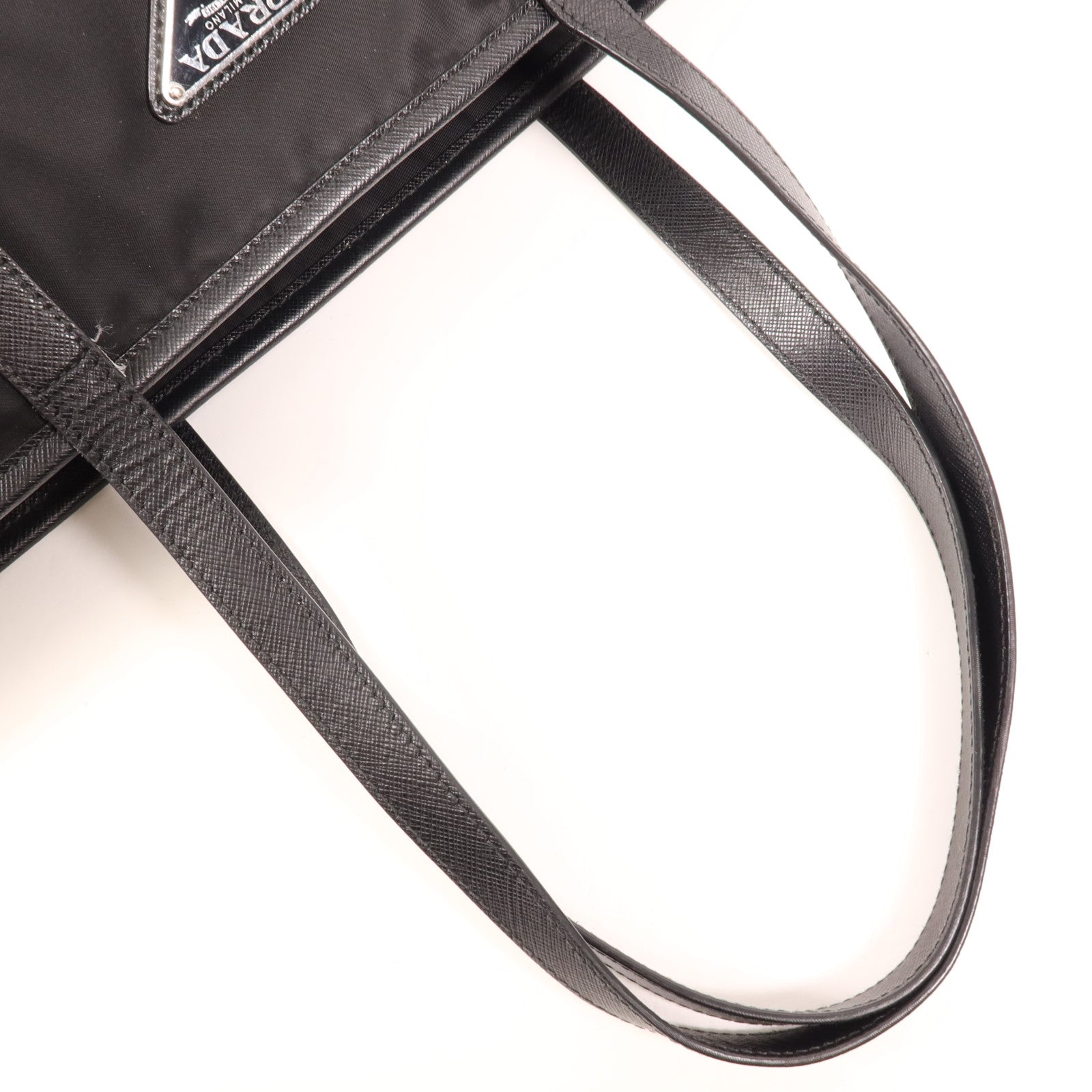 PRADA 尼龍Shoulder Bag銀扣肩背袋