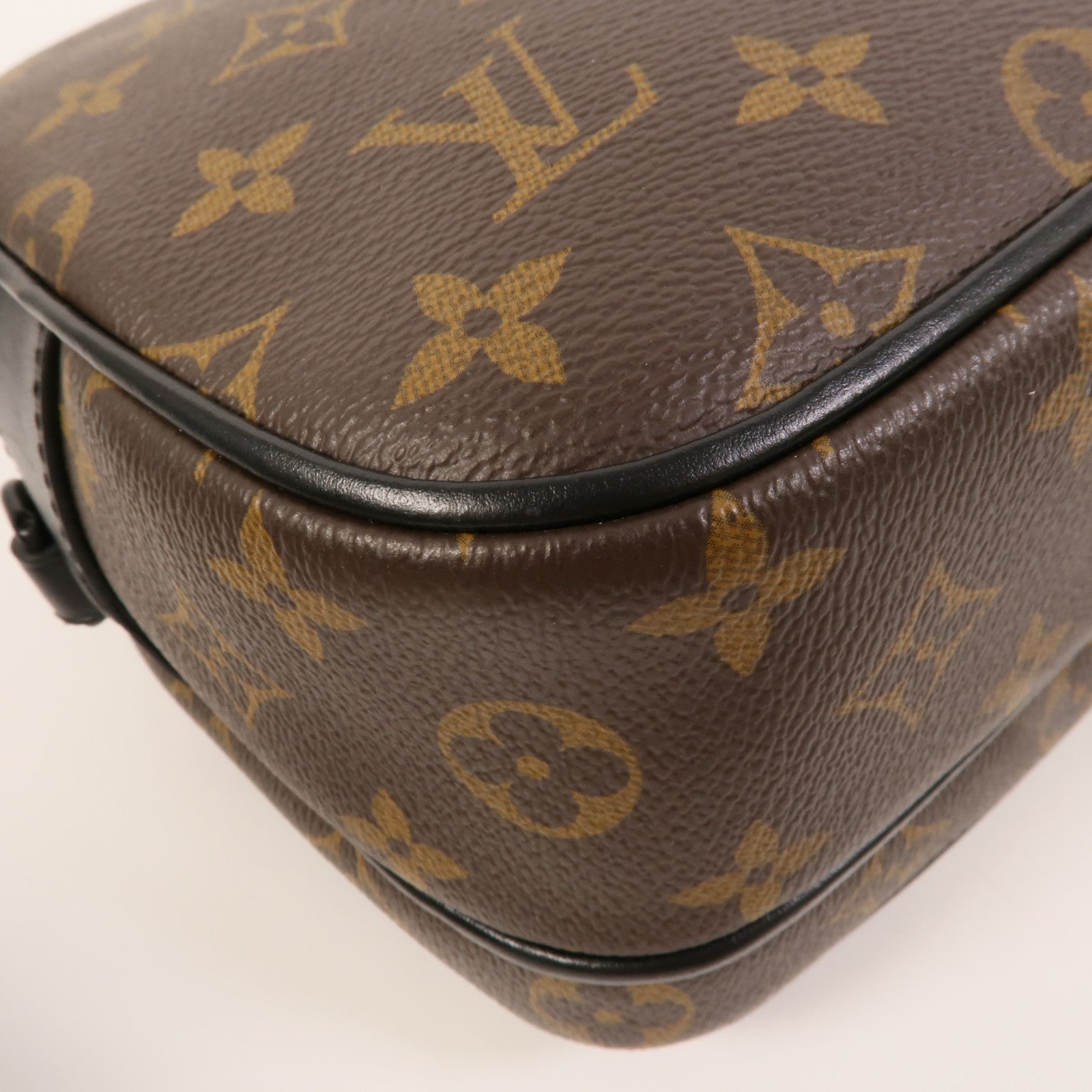 LOUIS VUITTON Monogram S Lock Messengar手挽肩背兩用袋