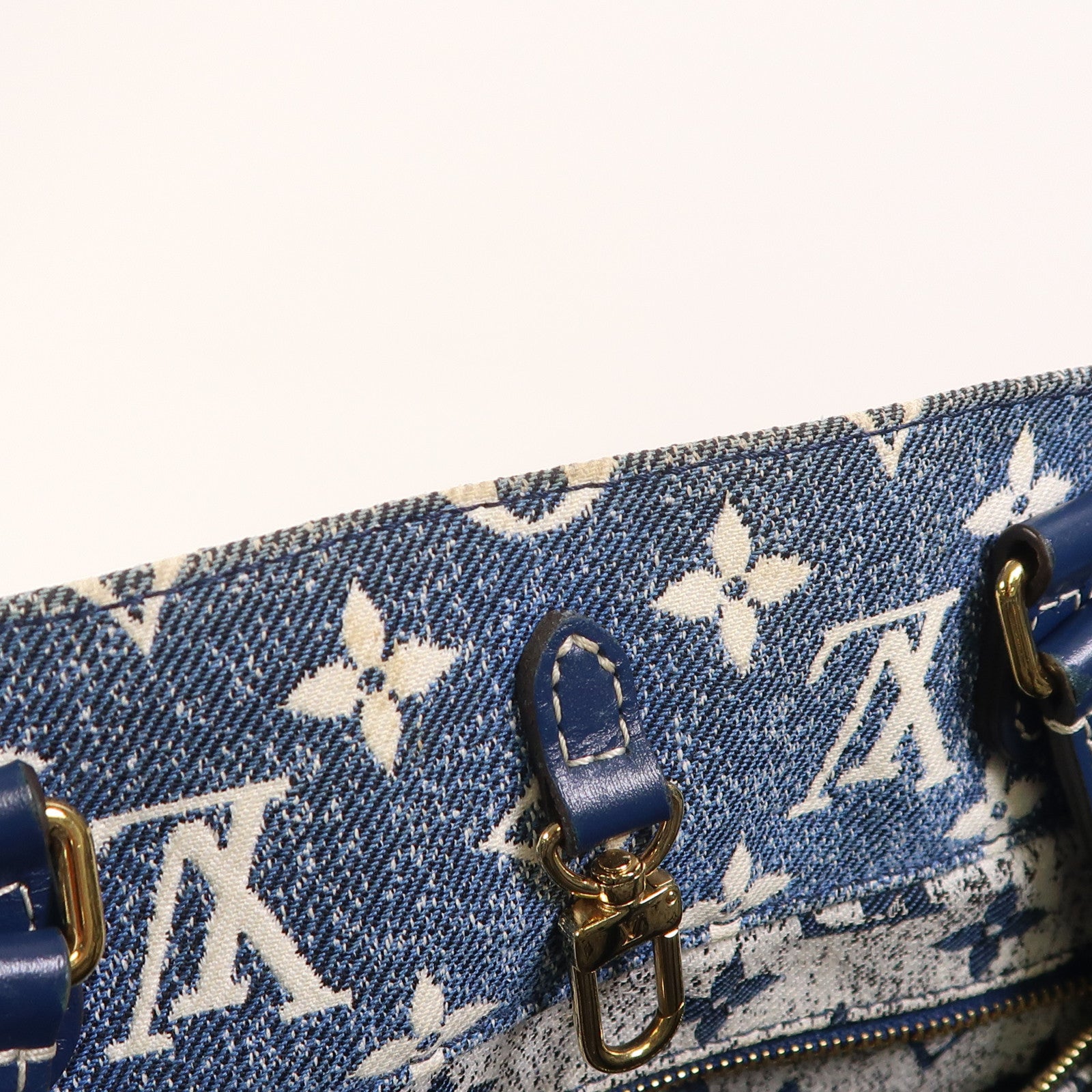 LOUIS VUITTON Monogram Denim On The Go MM金扣手挽肩背兩用袋