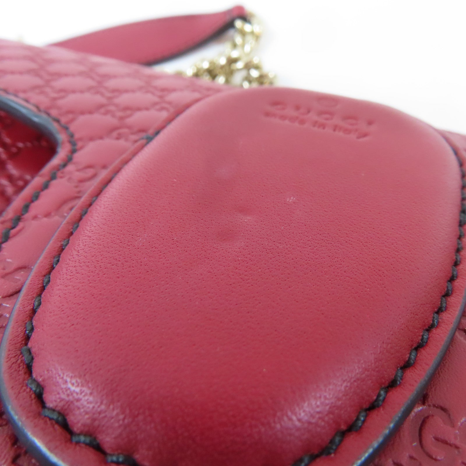 GUCCI 牛皮皮革Emily Medium金扣鏈帶肩背袋紅色