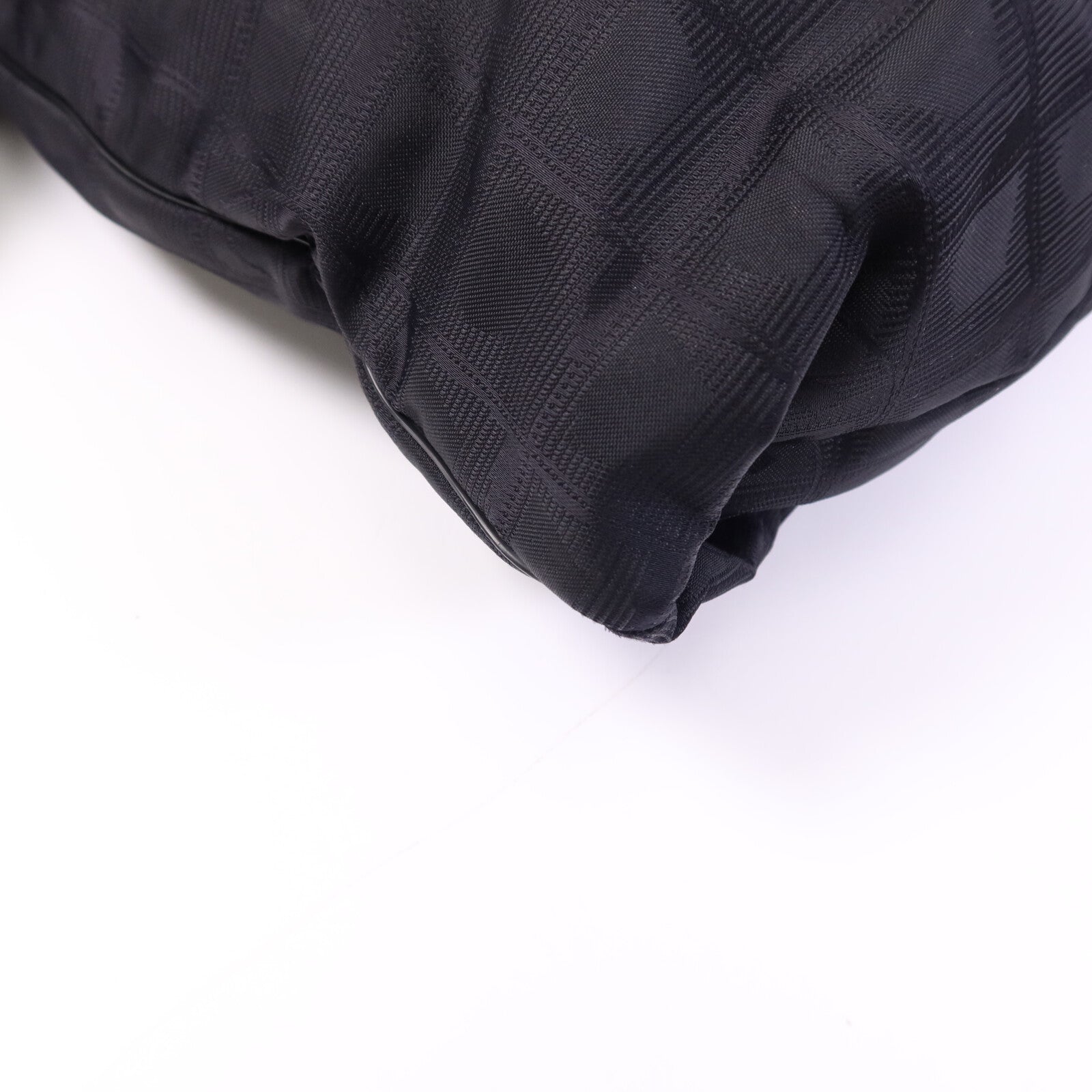 CHANEL 尼龍New Travel Line肩背袋