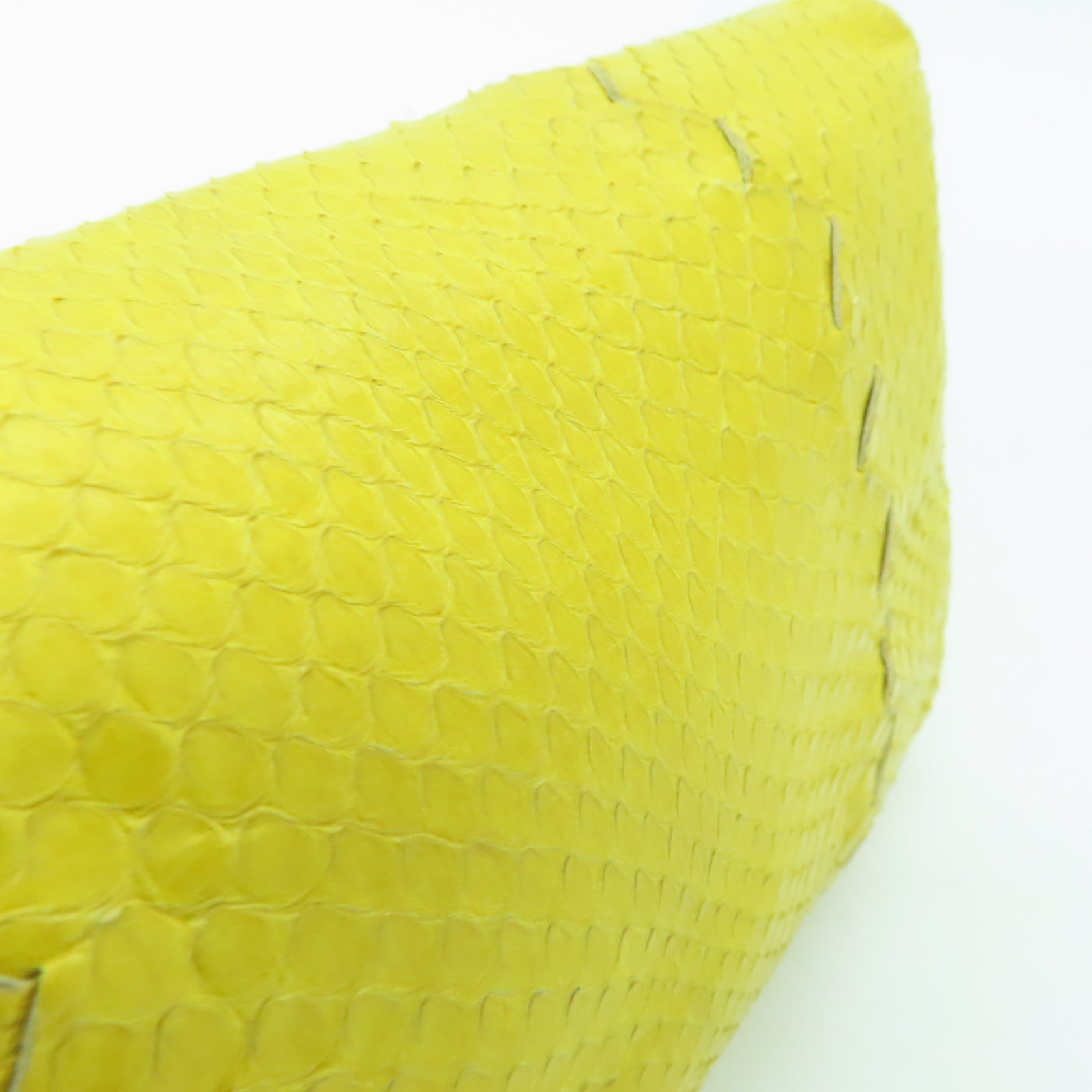 BOTTEGA VENETA 【清倉大減價】蛇皮皮革Clutch Bag手拿包黃色