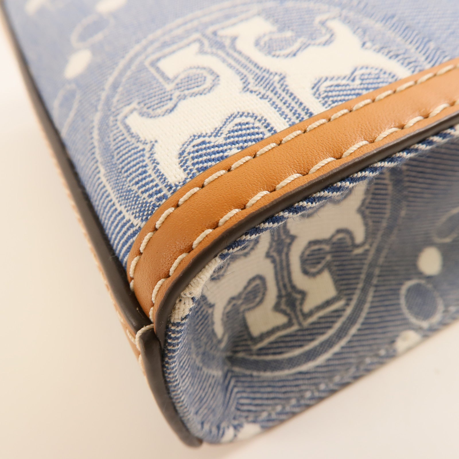 Tory Burch 帆布Mini T Monogram金扣手挽肩背兩用袋