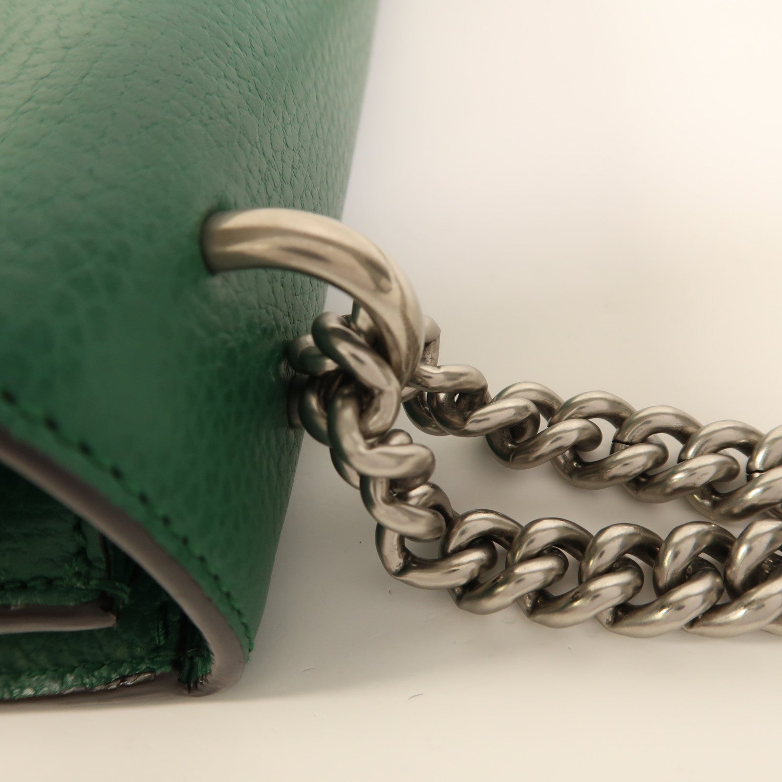 GUCCI 牛皮皮革Dionysus鏈帶肩背袋