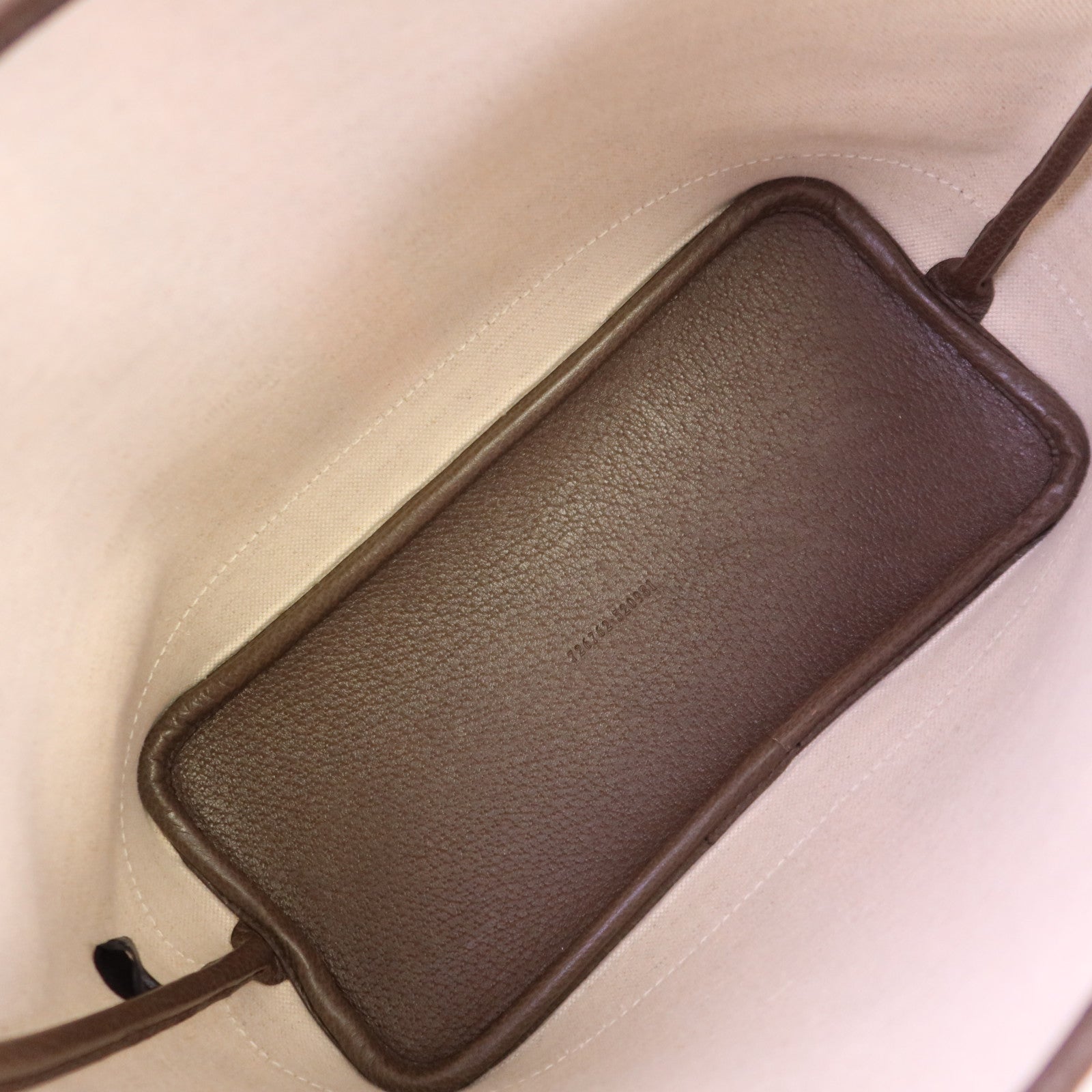 GUCCI 塗層帆布GG Supreme肩背袋