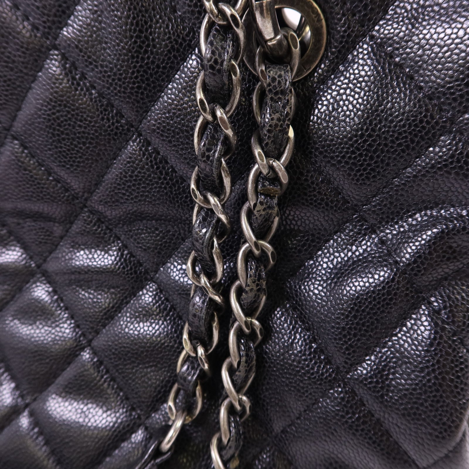 CHANEL 牛皮皮革Chic Shopping Tote銀扣肩背袋