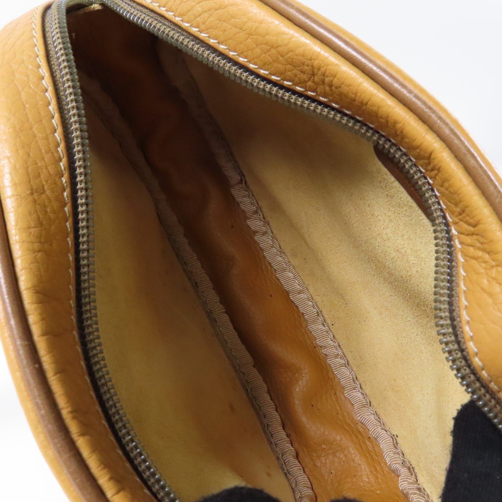 LOEWE 牛皮皮革Vintage Shoulder Bag金扣肩背袋啡色