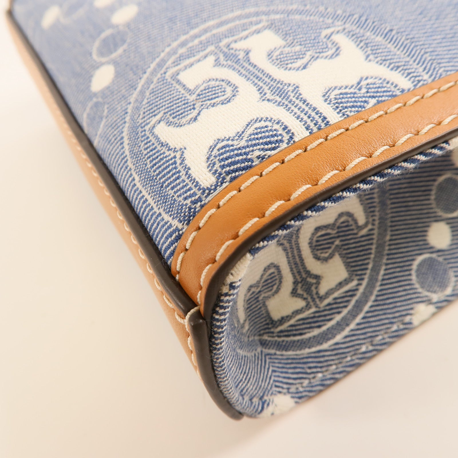 Tory Burch 帆布Mini T Monogram金扣手挽肩背兩用袋