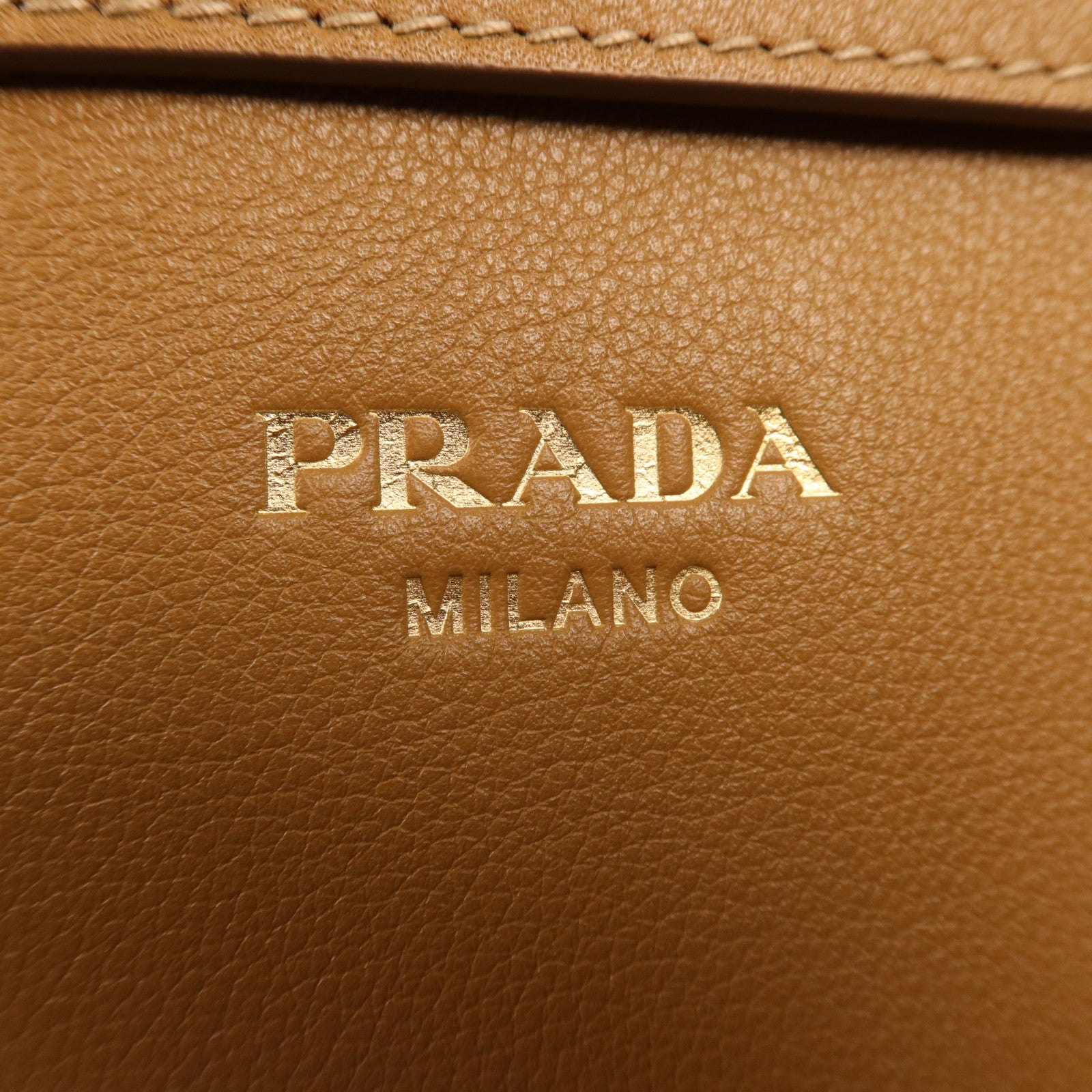 PRADA 牛皮皮革Buckle medium Bag金扣手挽肩背兩用袋