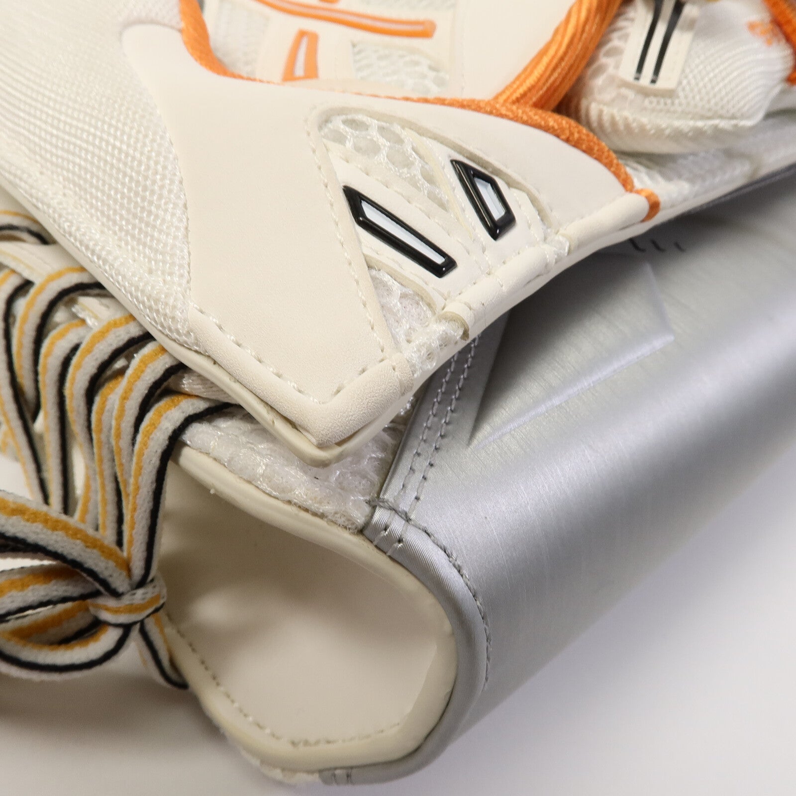 BALENCIAGA 帆布Sneaker Head Shoulder Bag肩背袋