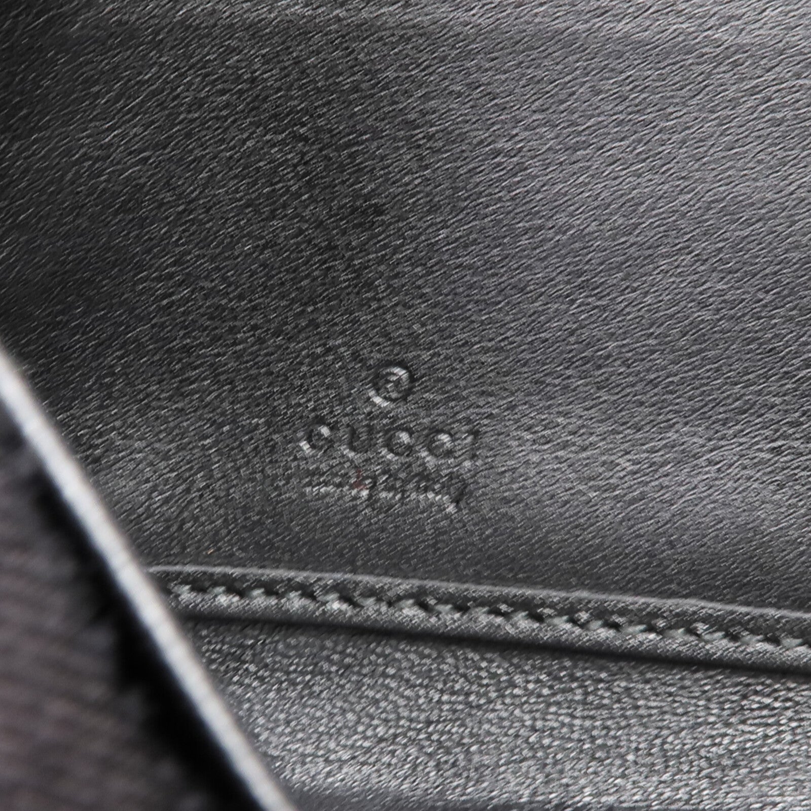 GUCCI 牛皮皮革Zipper Long Wallet銀扣長錢包