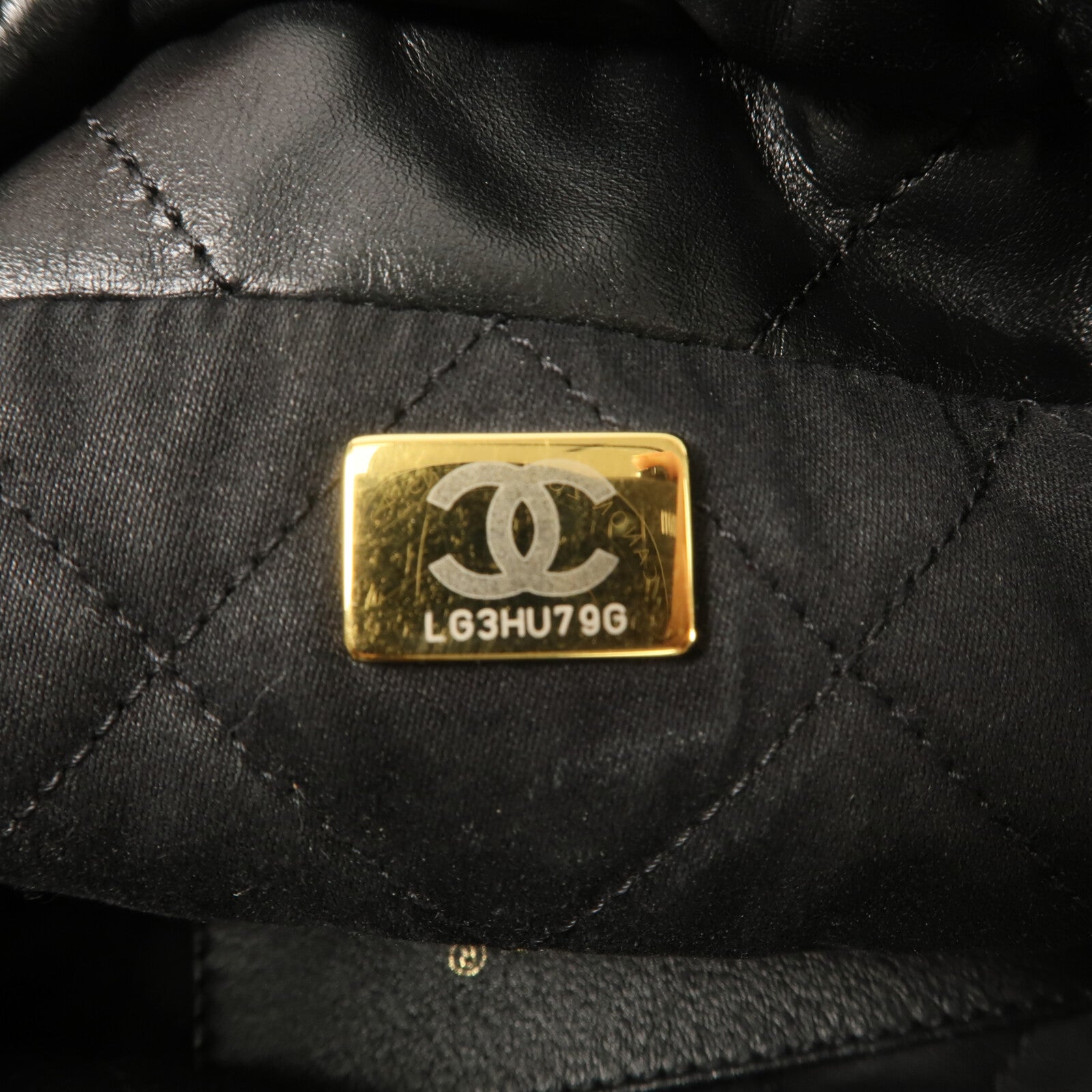 CHANEL 牛皮皮革Mini 22手挽肩背兩用袋