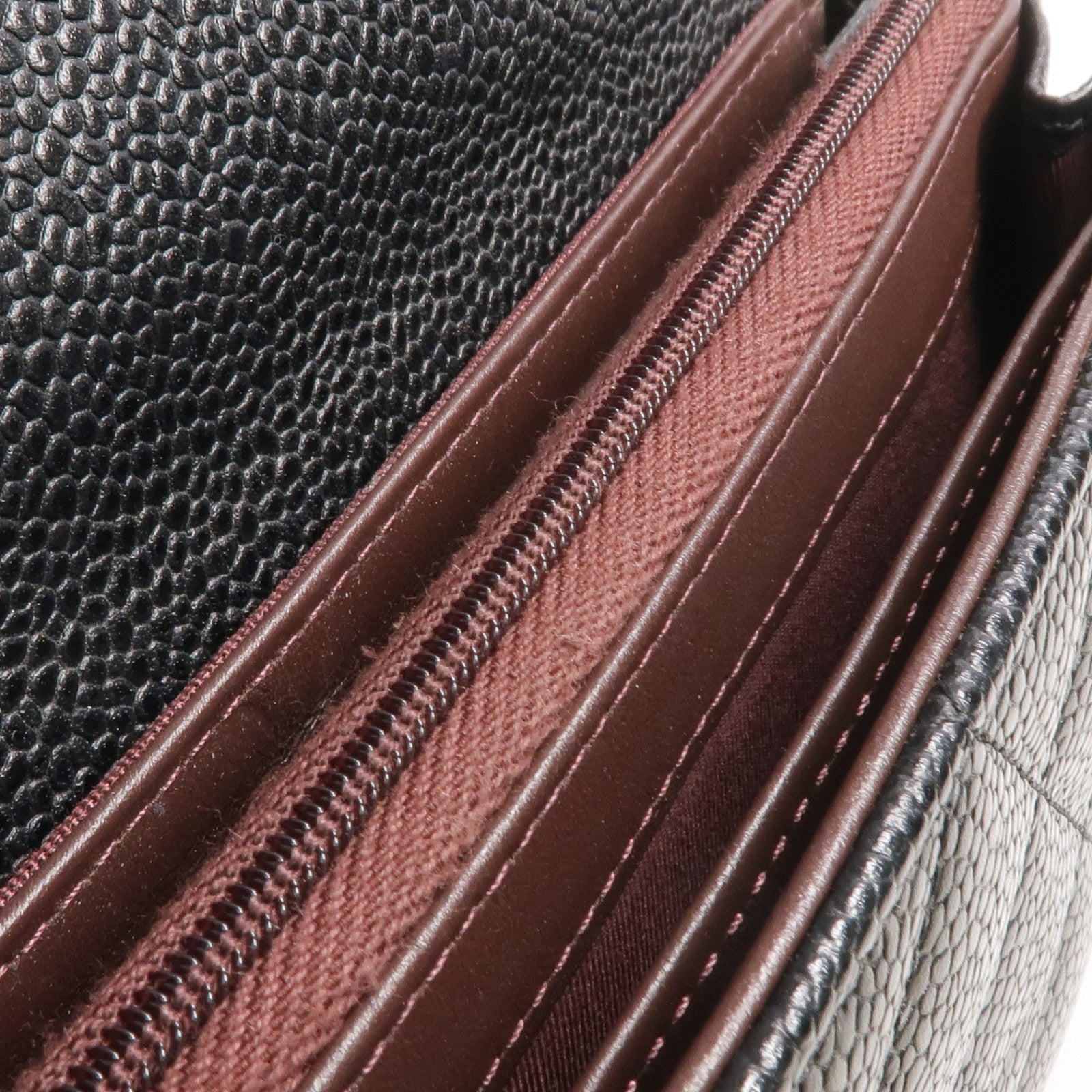 CHANEL 牛皮皮革Long Wallet金扣長錢包