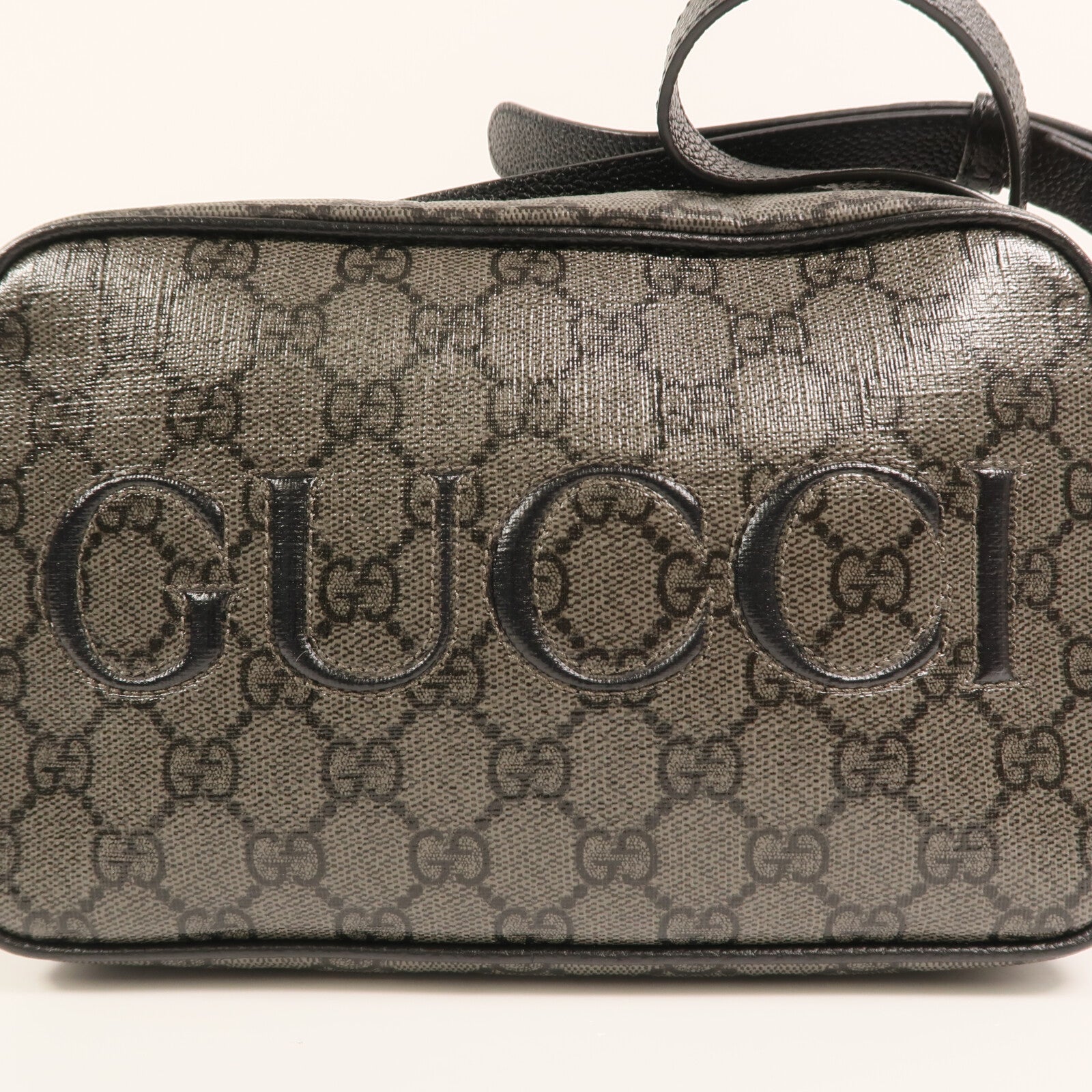 GUCCI 塗層帆布Shoulder Bag銀扣肩背袋