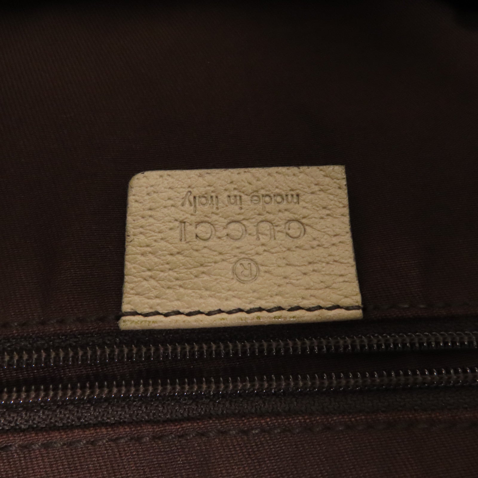 GUCCI 帆布Abbey Tote金扣手挽袋
