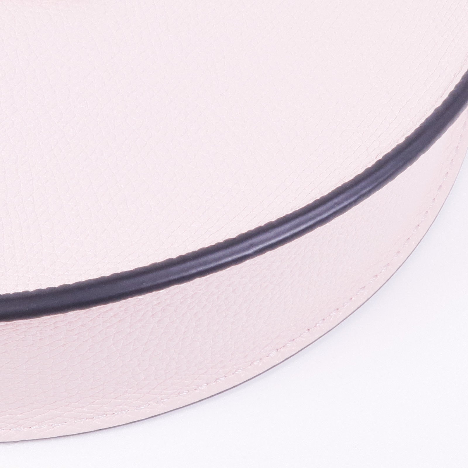 Valentino 皮革VLogo Signature Hobo Bag金扣肩背袋