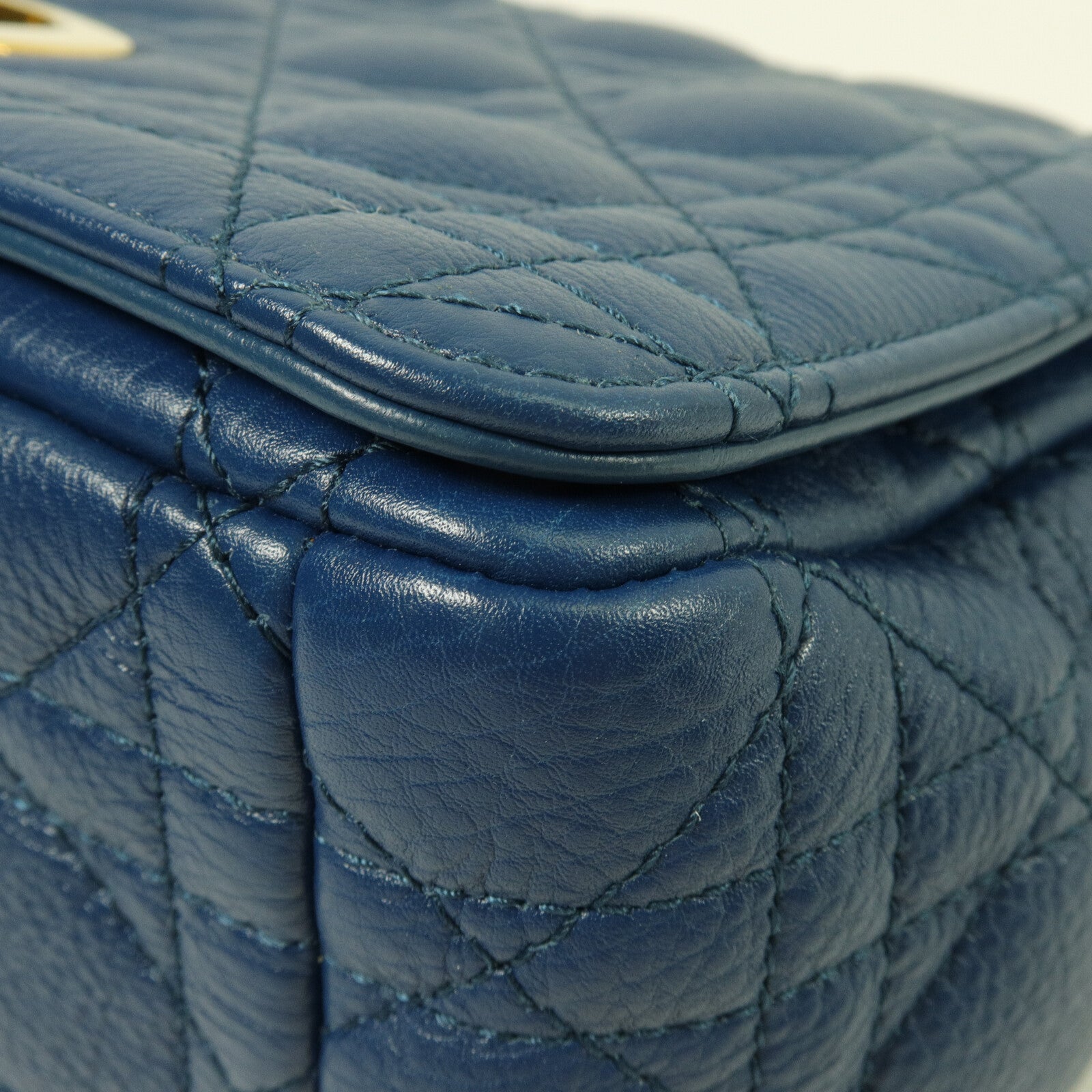 Dior 牛皮皮革Caro Medium鏈帶肩背袋