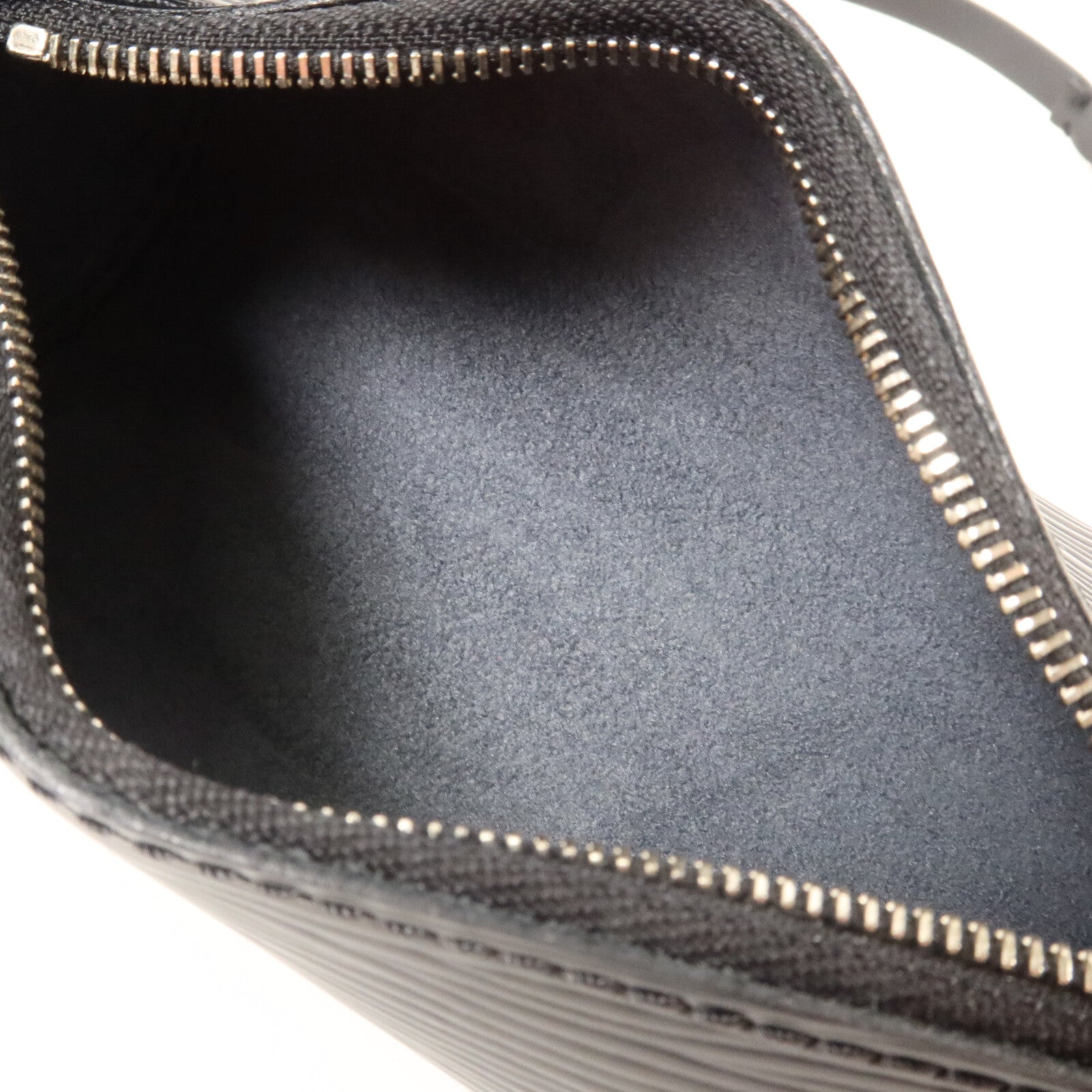 LOUIS VUITTON Epi Soufflot肩背袋