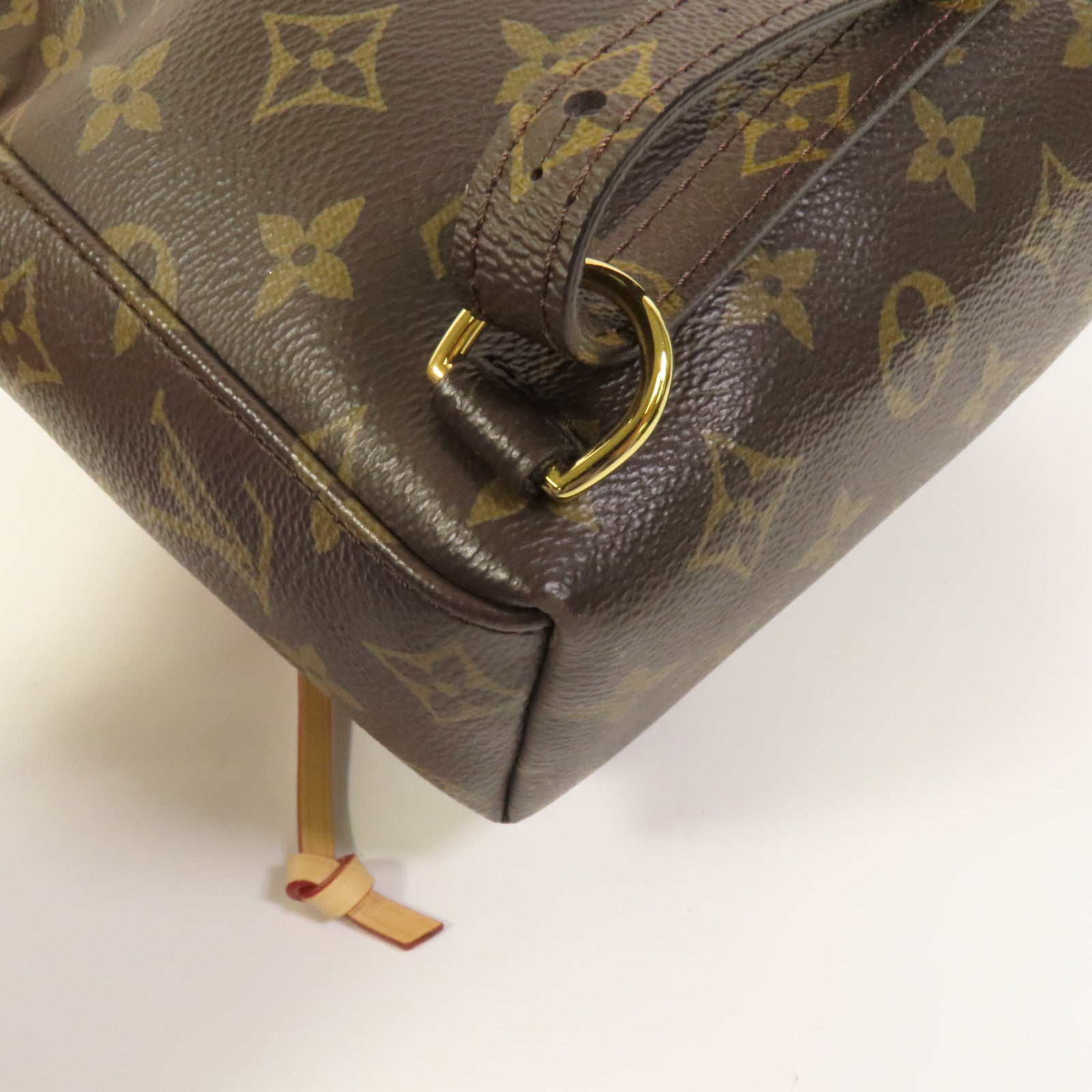 LOUIS VUITTON Monogram Excursion PM金扣背包