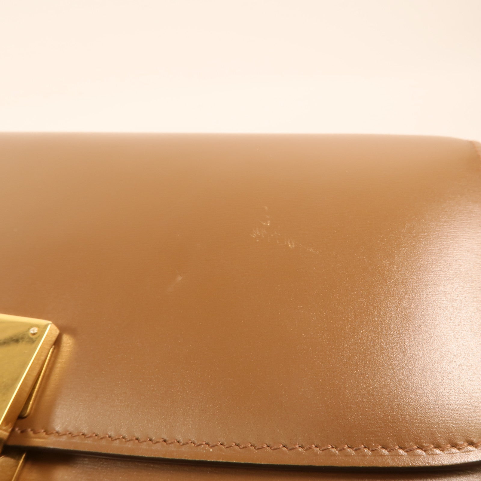 CELINE 牛皮皮革Classic Box Medium金扣肩背袋