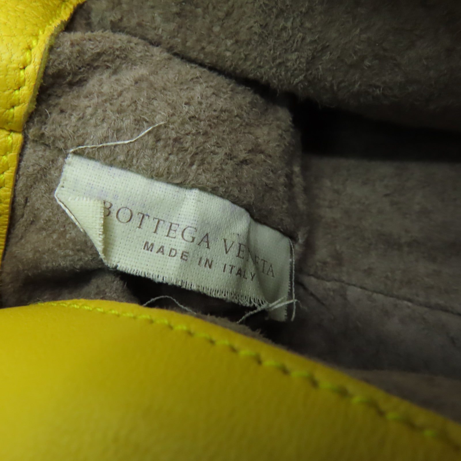 BOTTEGA VENETA 【清倉大減價】蛇皮皮革Clutch Bag手拿包黃色