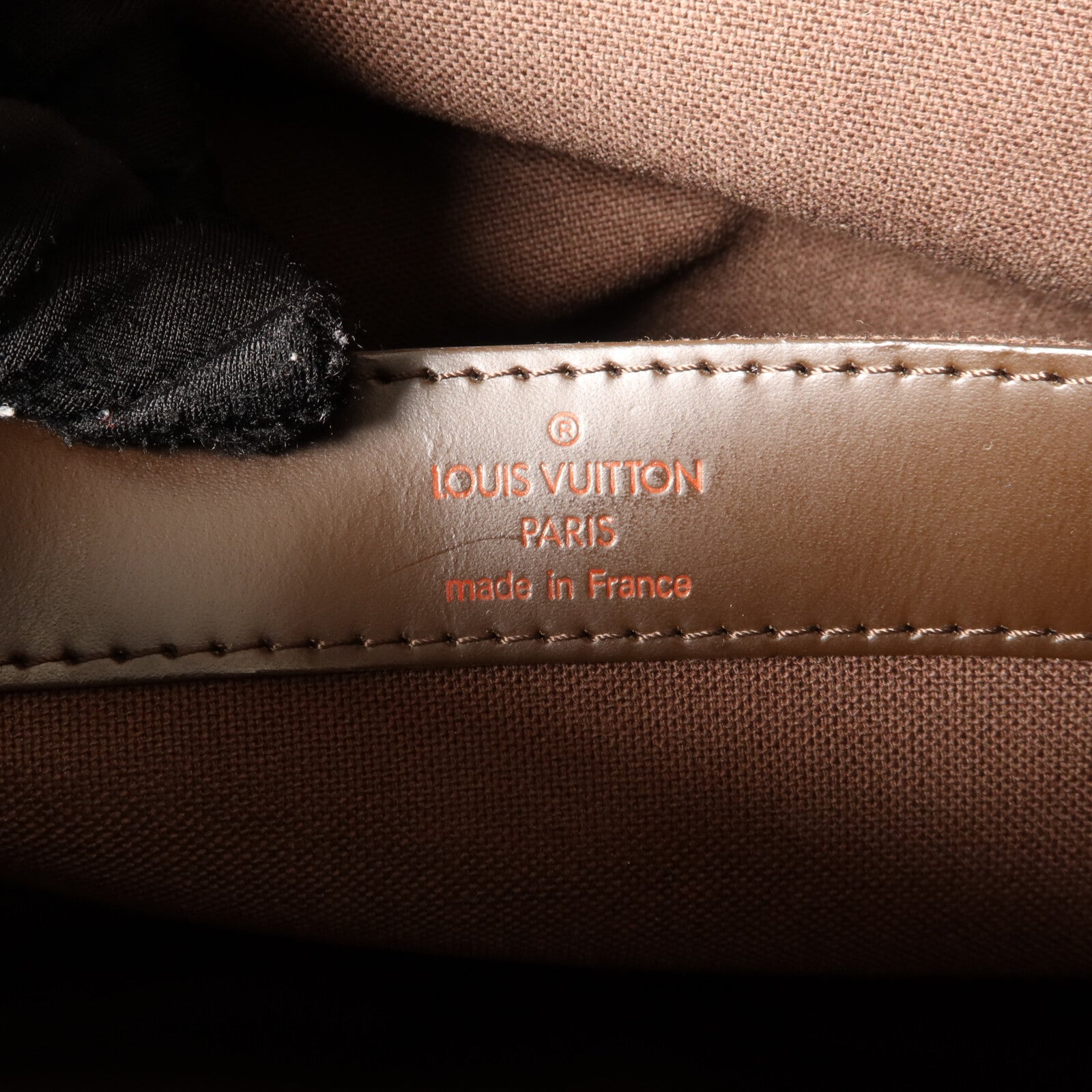 LOUIS VUITTON Damier Naviglio金扣肩背袋
