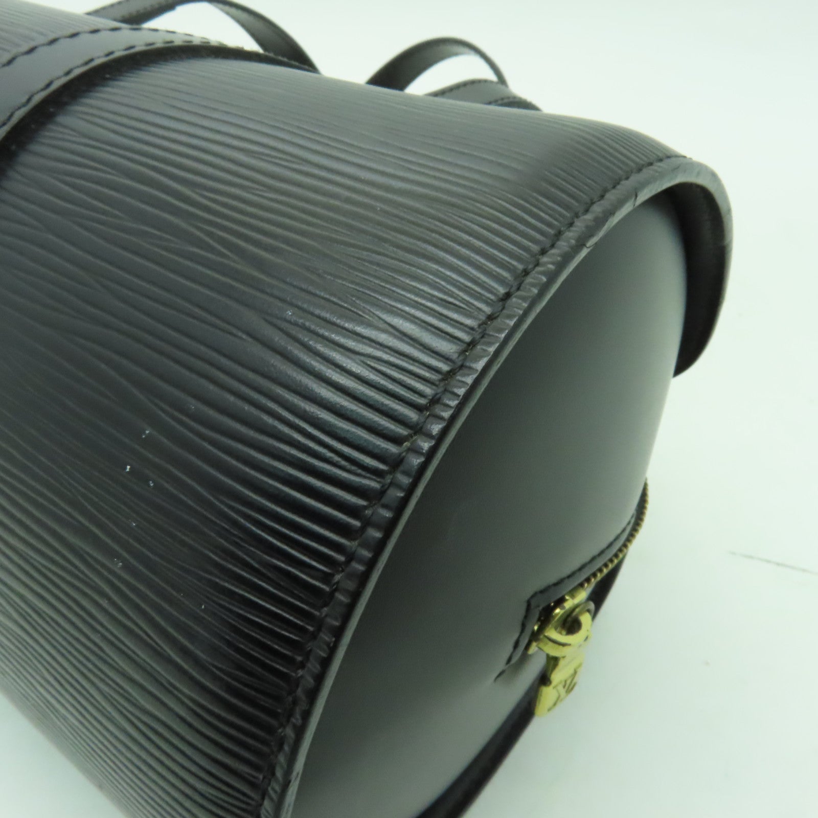 LOUIS VUITTON 【激減優惠】Epi Soufflot金扣手挽袋黒色