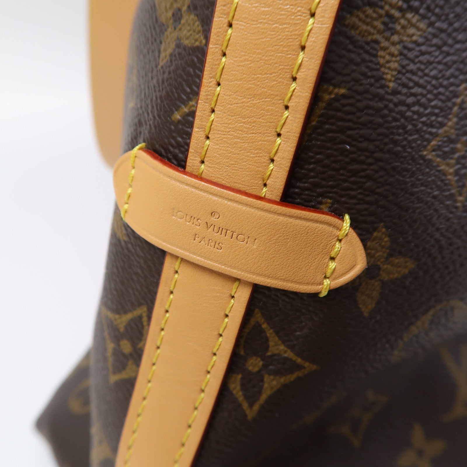 LOUIS VUITTON Monogram CarryAll MM金扣肩背袋啡色