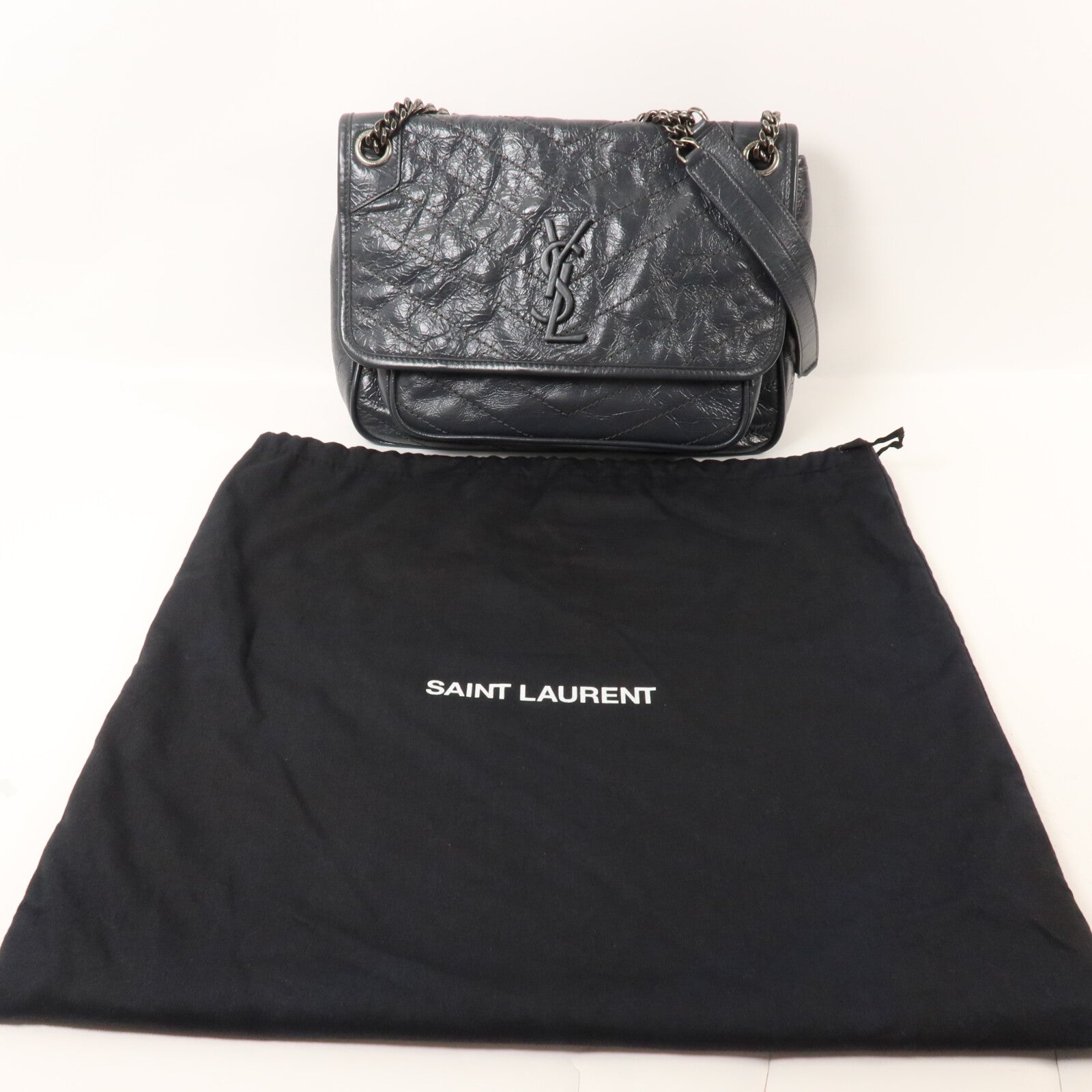 SAINT LAURENT 牛皮皮革Niki Medium鏈帶肩背袋