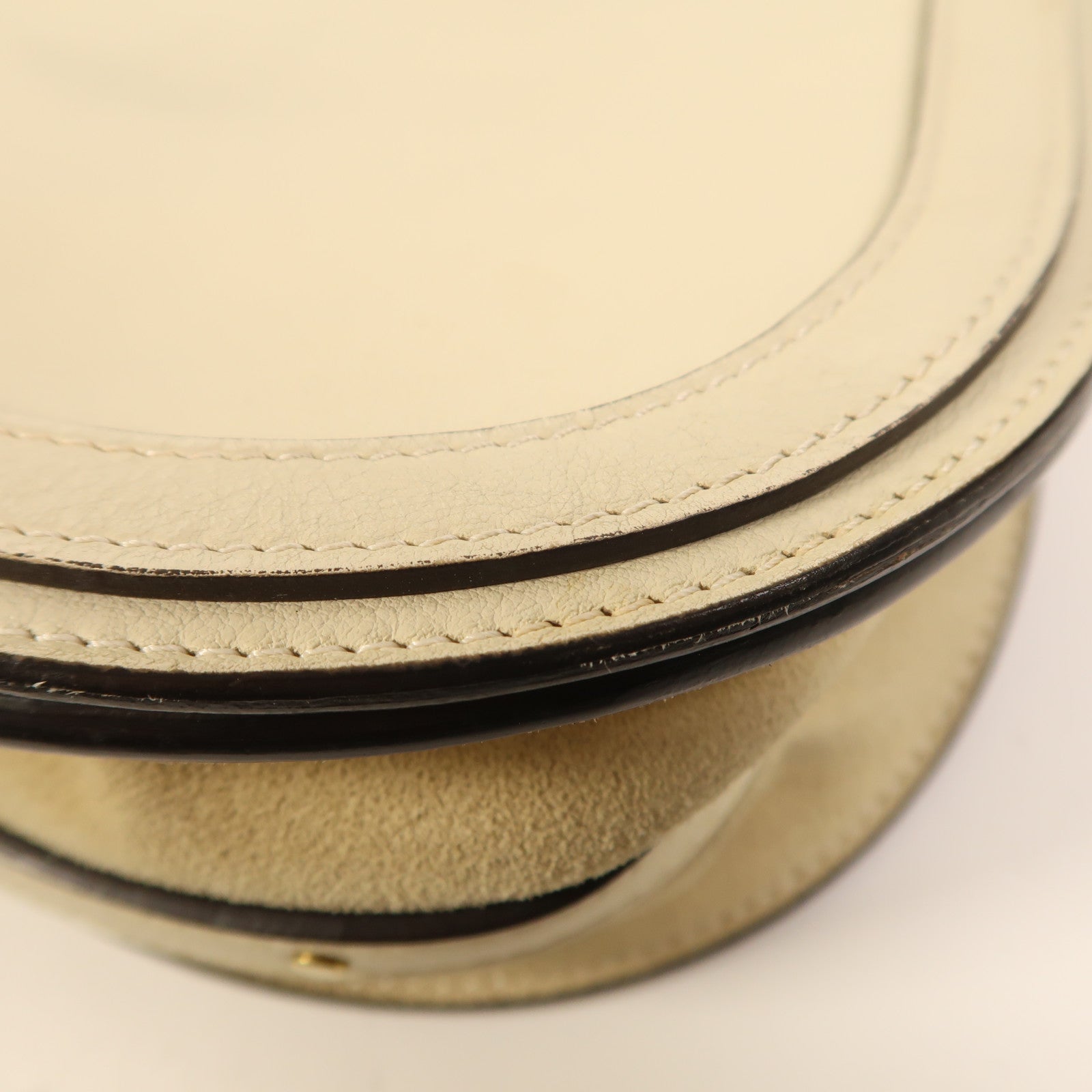 Chloe 牛皮皮革Nile金扣肩背袋