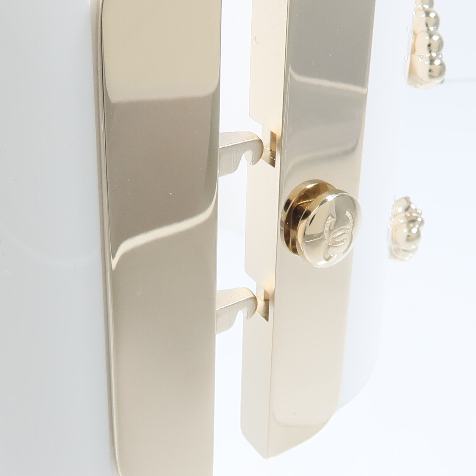 CHANEL 金屬Cuff Bangle手鐲