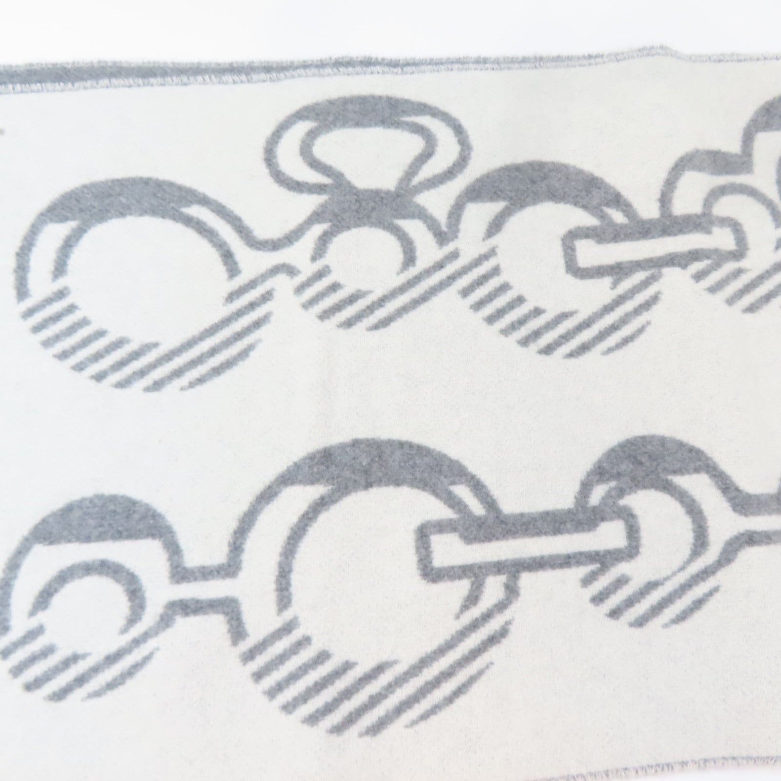 HERMES 羊絨Scarf圍巾白色/灰色