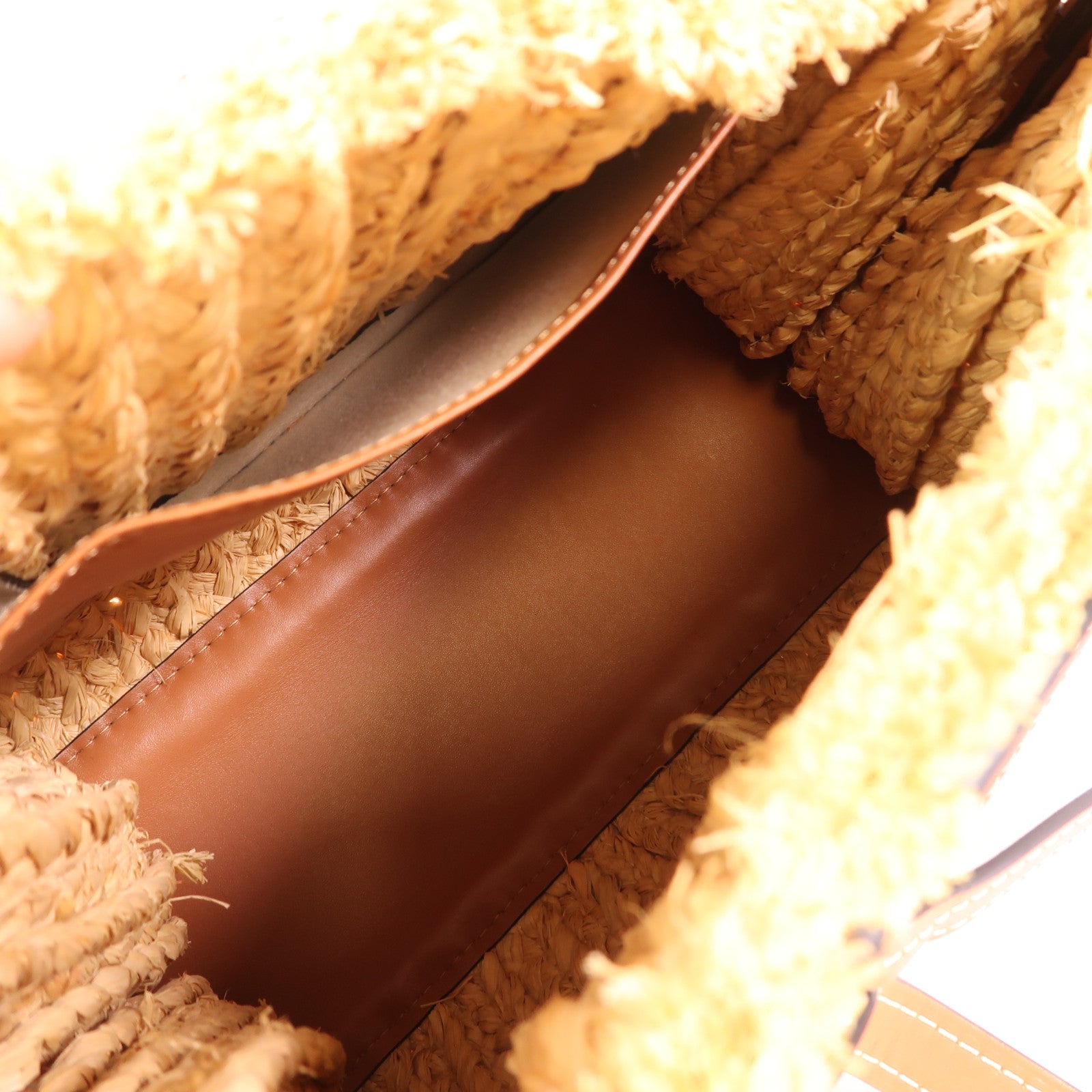 LOEWE 牛皮皮革/Raffia Small Gate Top Handle Bag金扣手挽肩背兩用袋