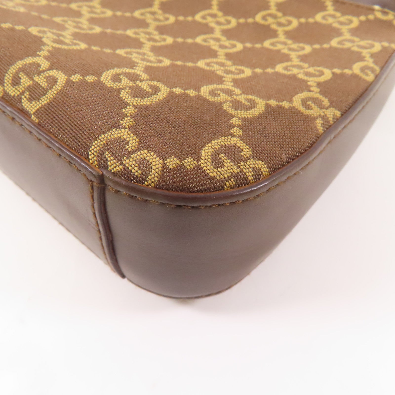 GUCCI 帆布/皮革Shoulder Bag金扣肩背袋