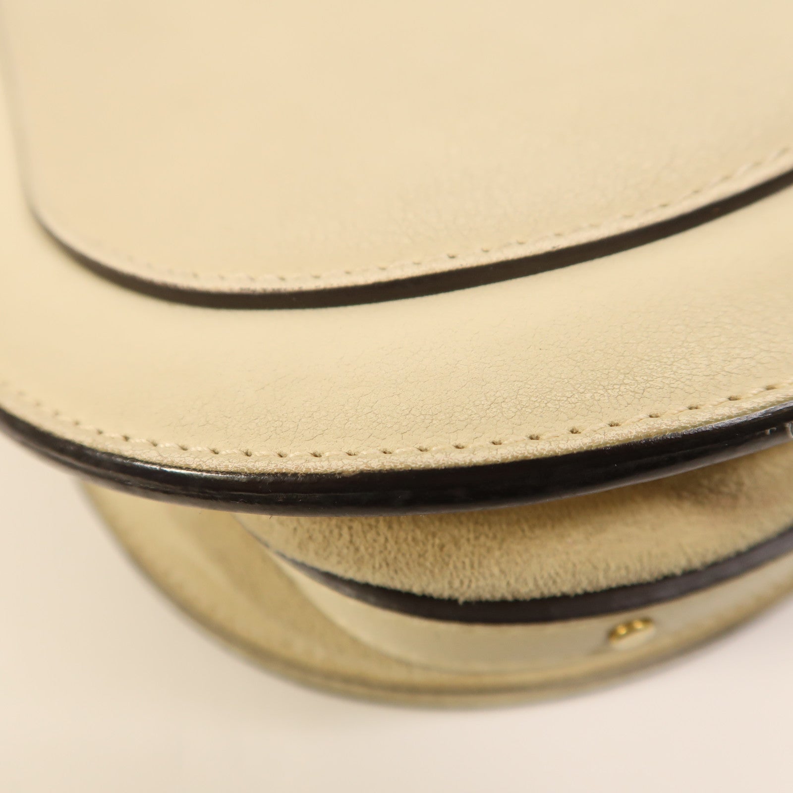 Chloe 牛皮皮革Nile金扣肩背袋