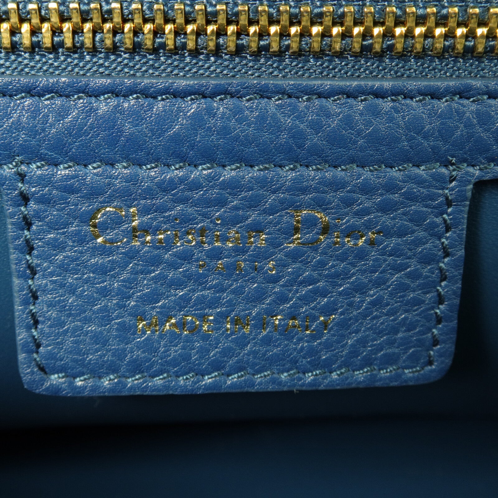 Dior 牛皮皮革Caro Medium鏈帶肩背袋