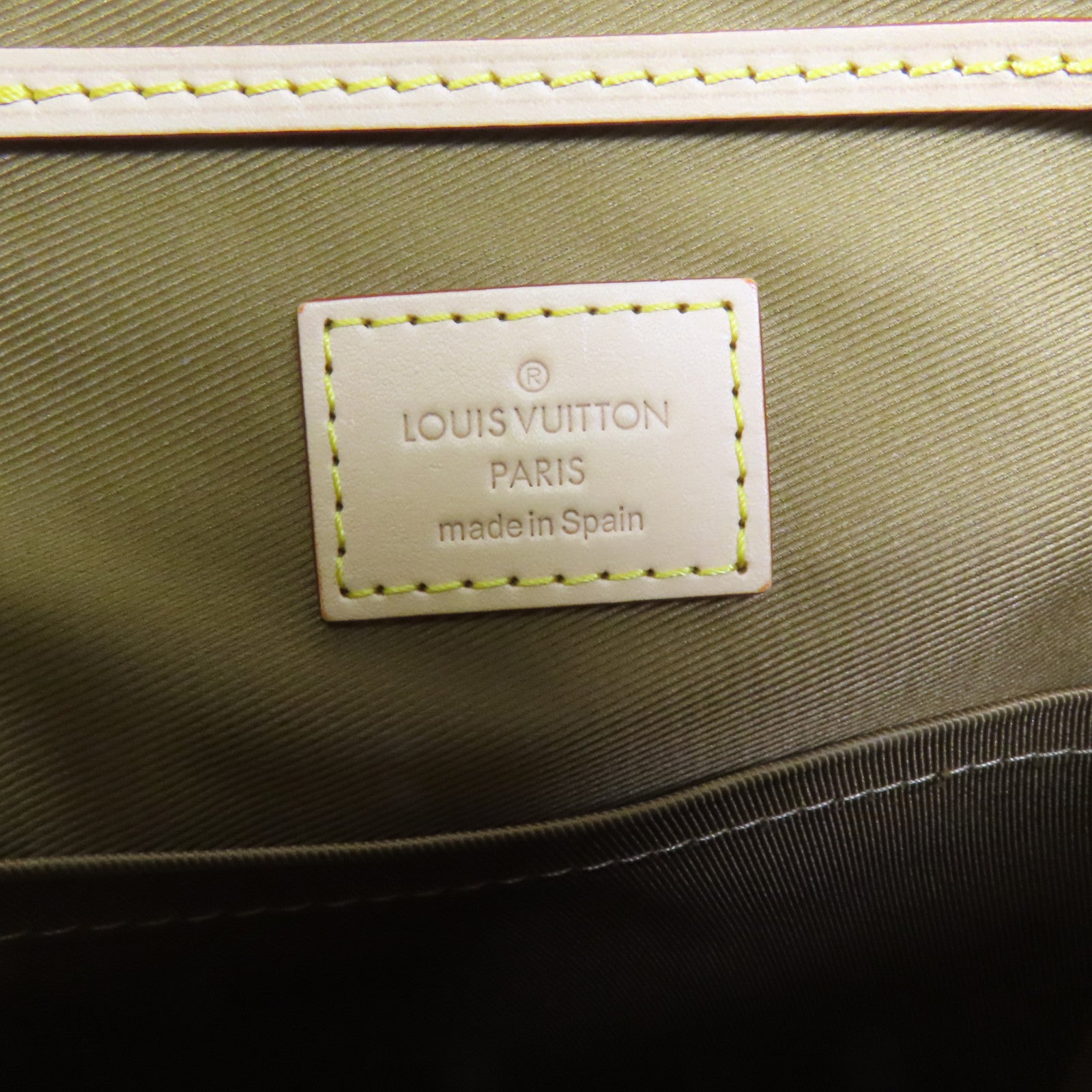 LOUIS VUITTON Monogram Excursion PM金扣背包