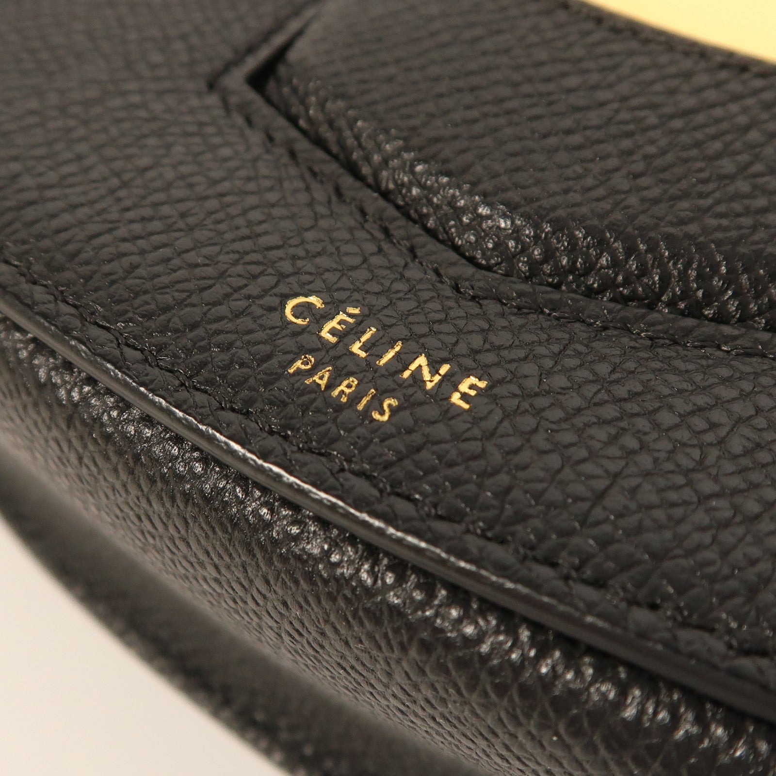 CELINE 牛皮皮革Trotteur Small金扣肩背袋