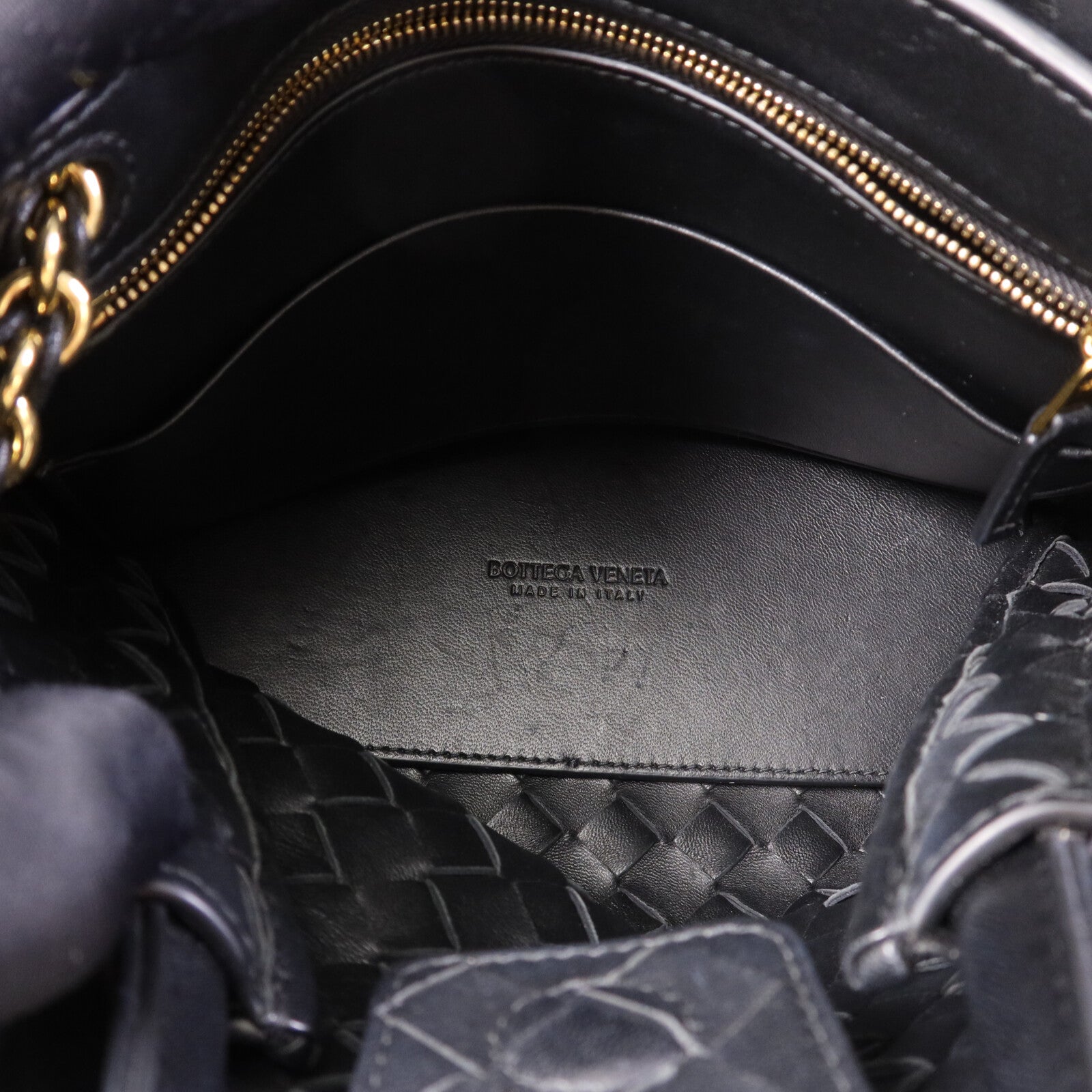 BOTTEGA VENETA 羊皮皮革Andiamo Small金扣鏈帶手挽肩背兩用袋