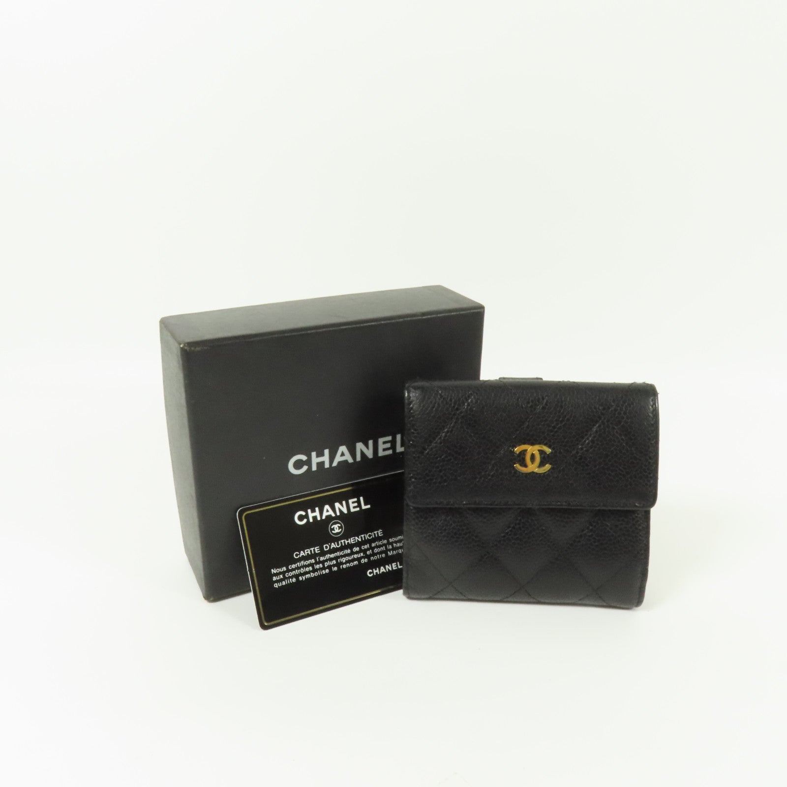 CHANEL 牛皮皮革Wallet金扣錢包