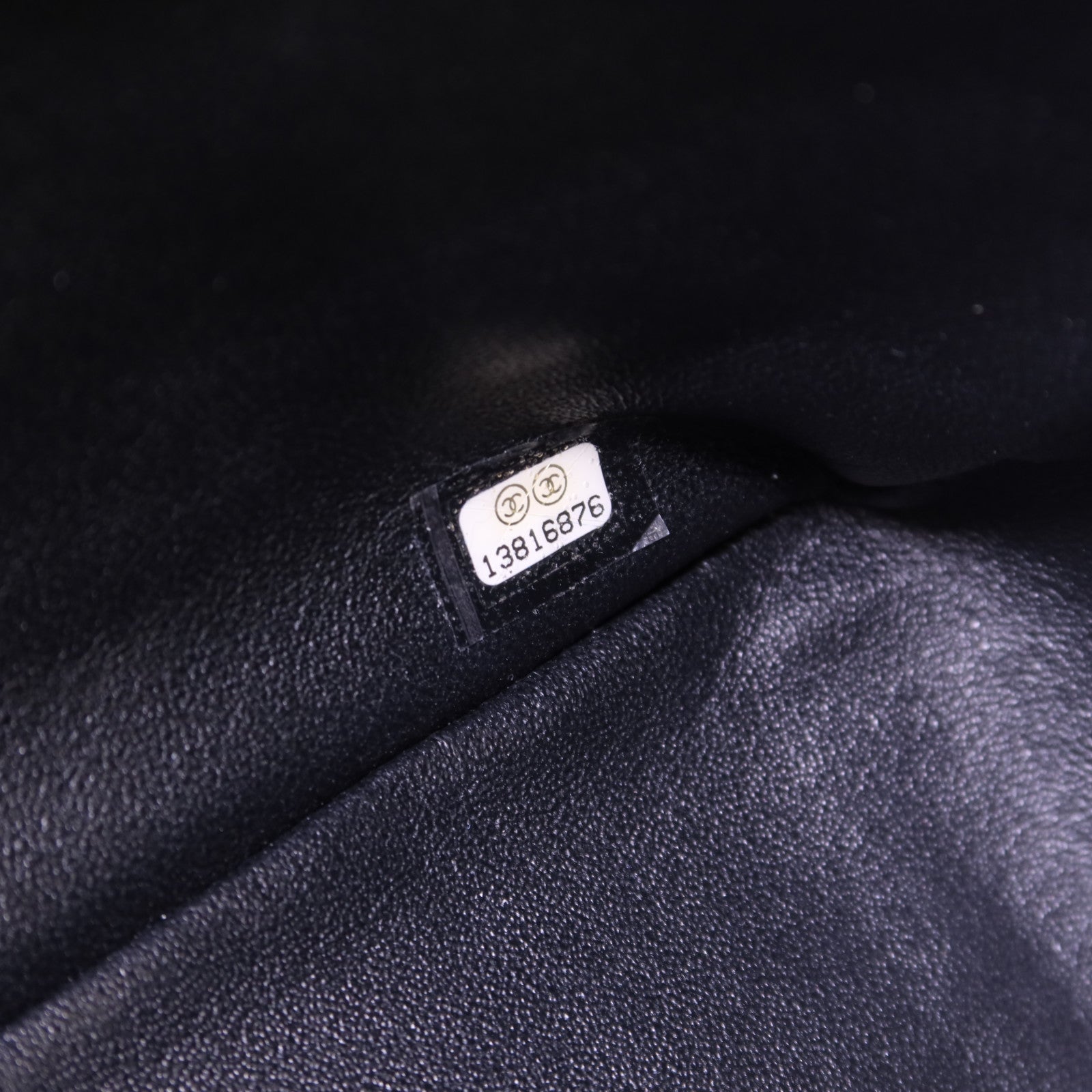 CHANEL 牛皮皮革Classic Maxi銀扣鏈帶肩背袋