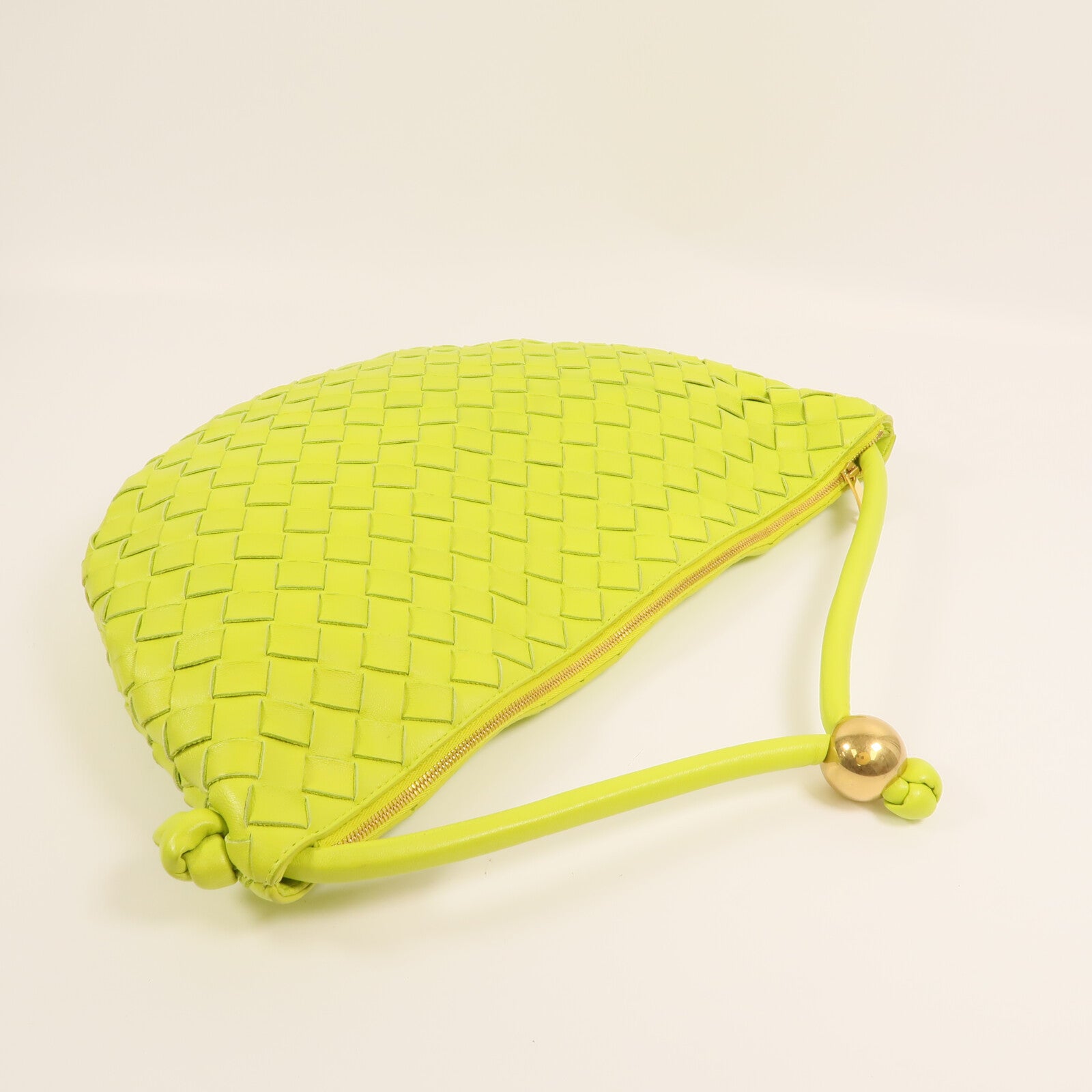 BOTTEGA VENETA 牛皮皮革Shoulder Bag金扣肩背袋