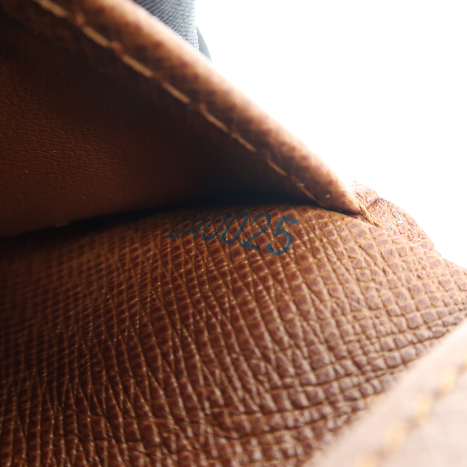 LOUIS VUITTON Monogram Wallet錢包