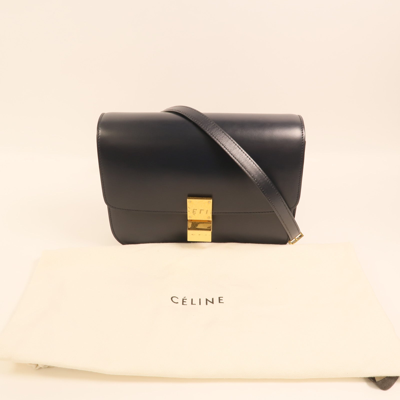 CELINE 牛皮皮革Classic Box Medium金扣肩背袋