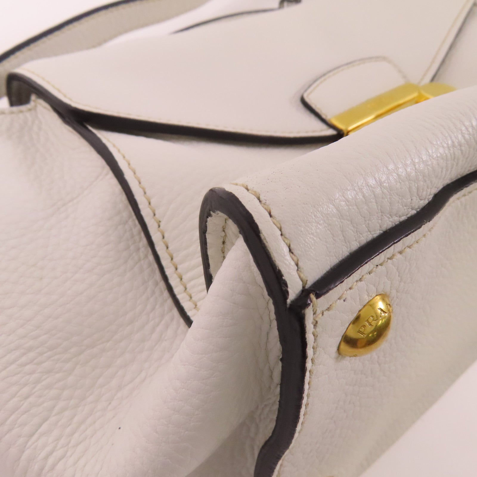 PRADA 【激減優惠】牛皮皮革Shoulder Bag金扣手挽肩背兩用袋