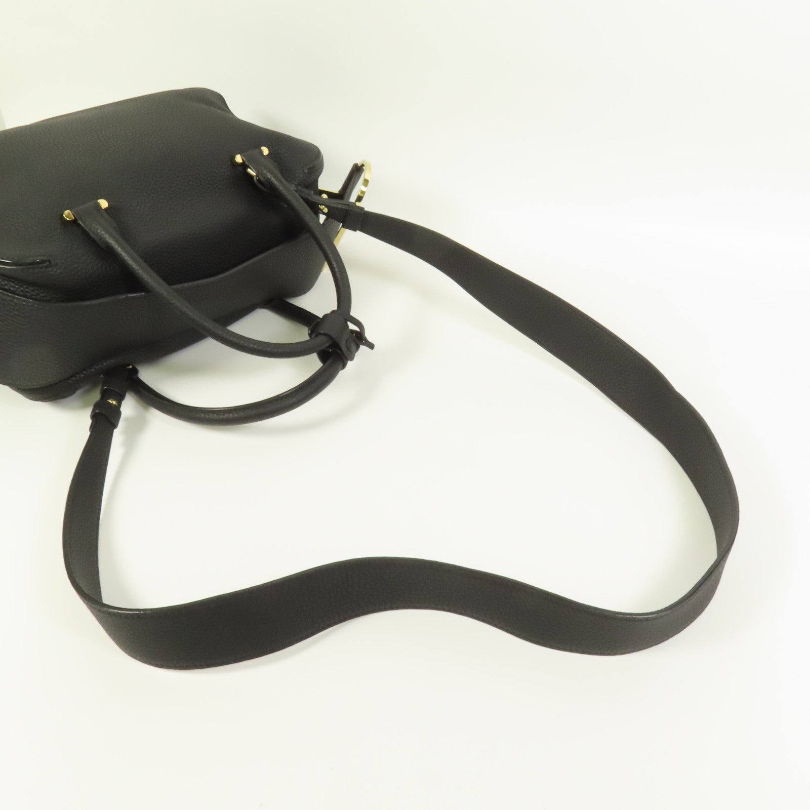 Delvaux 牛皮皮革Cool Box MM金扣手挽肩背兩用袋