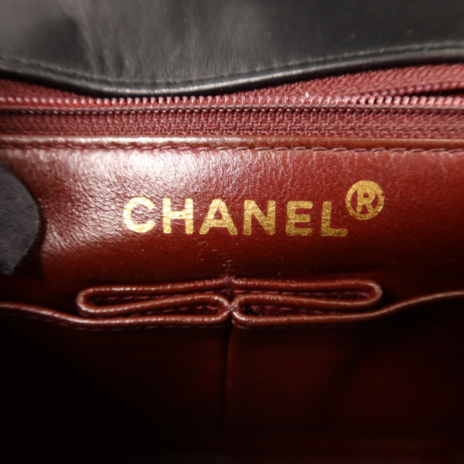 CHANEL 牛皮皮革Vintage Classic Flap Bag金扣鏈帶肩背袋