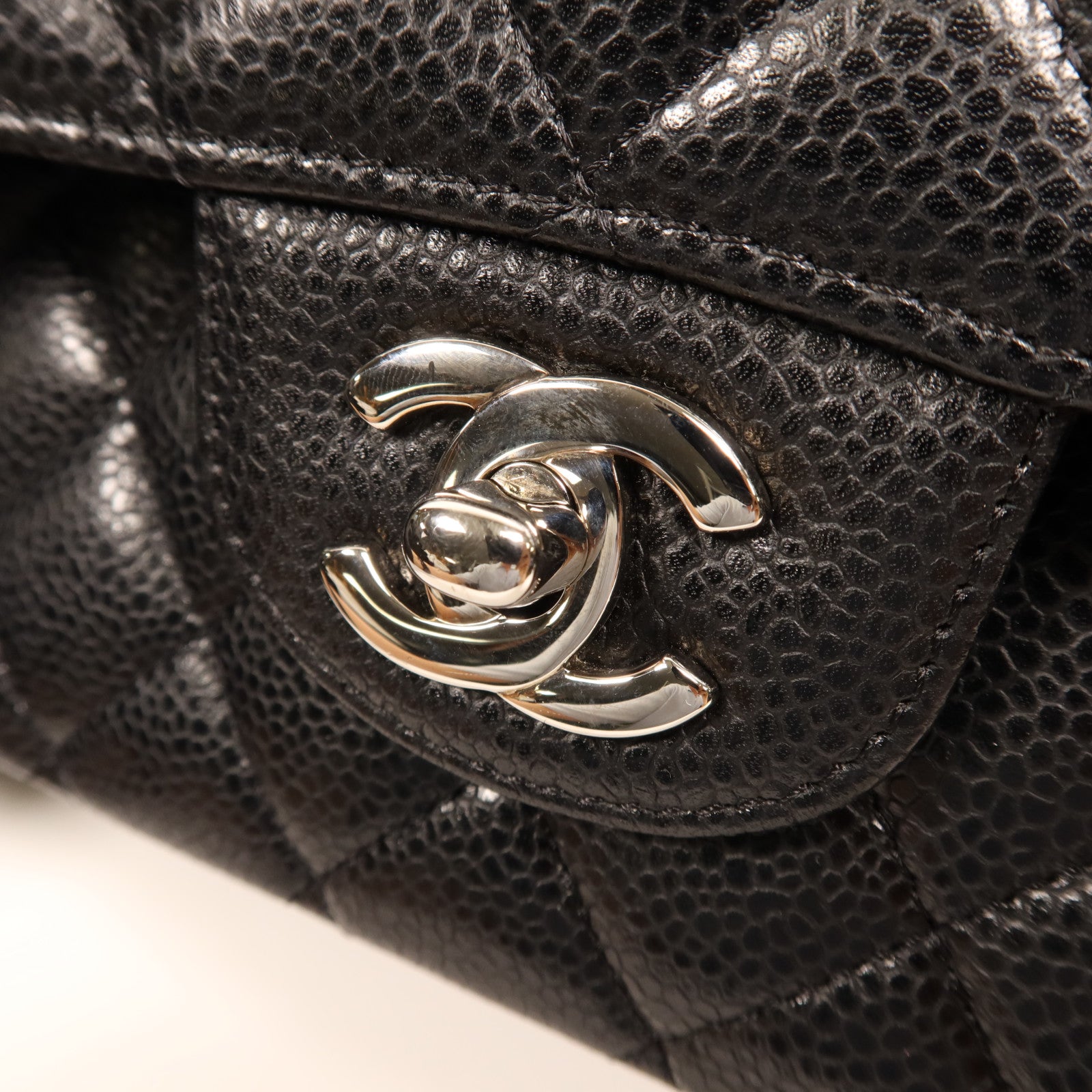 CHANEL 牛皮皮革Classic 25銀扣鏈帶肩背袋