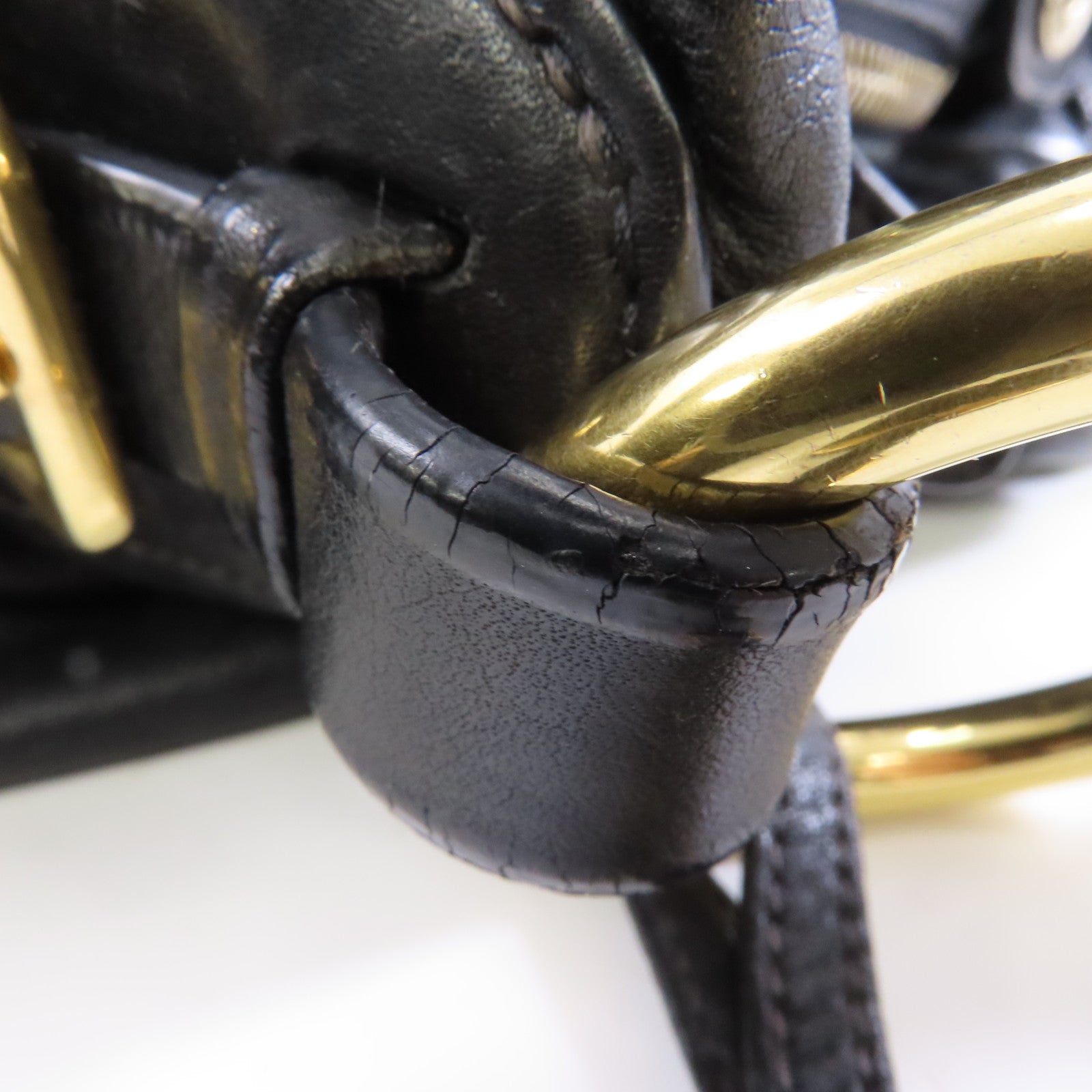 PRADA 皮革Shoulder Bag金扣肩背袋黑色